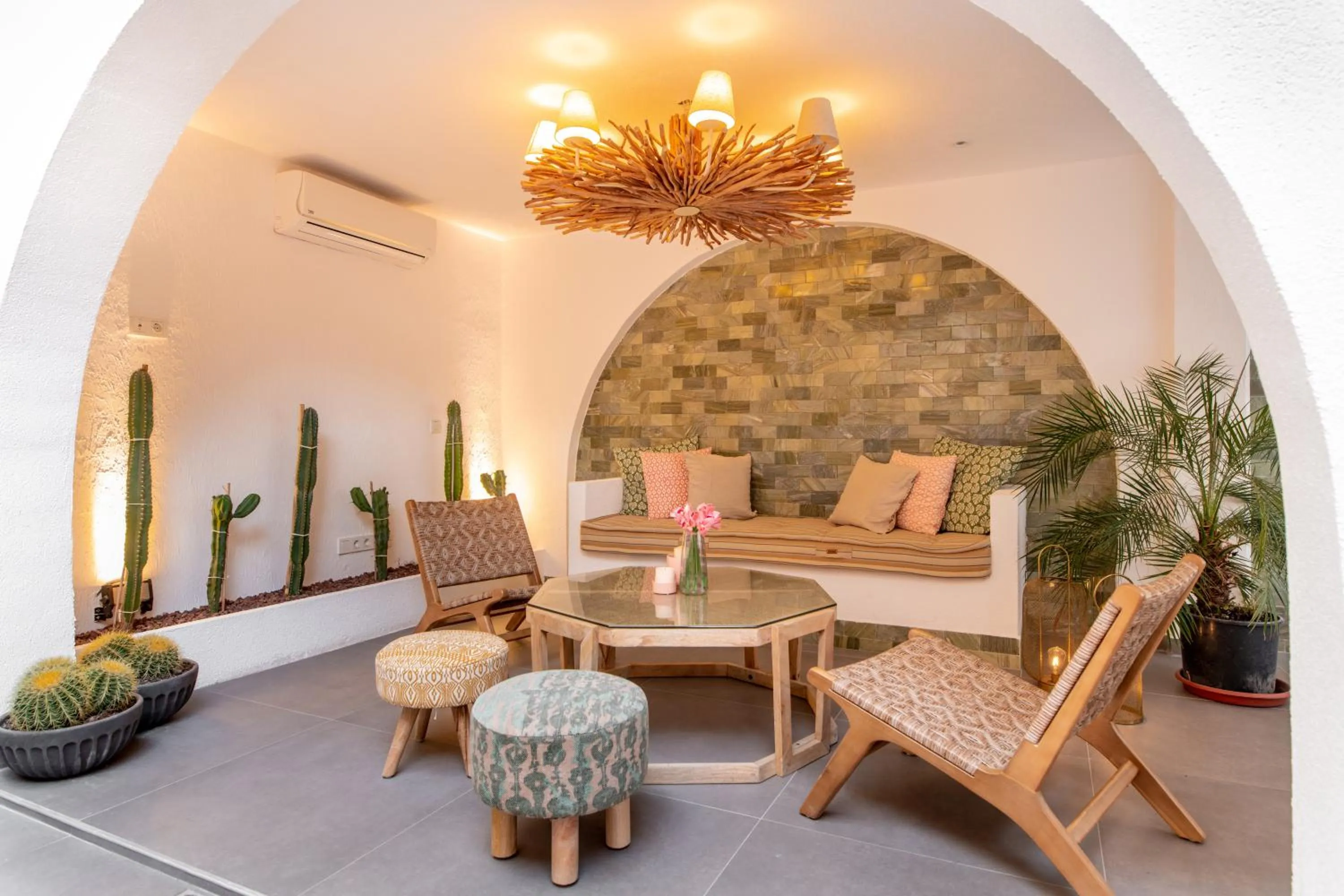 Seating area in MARE MARIN BOUTIQUE HOTEL