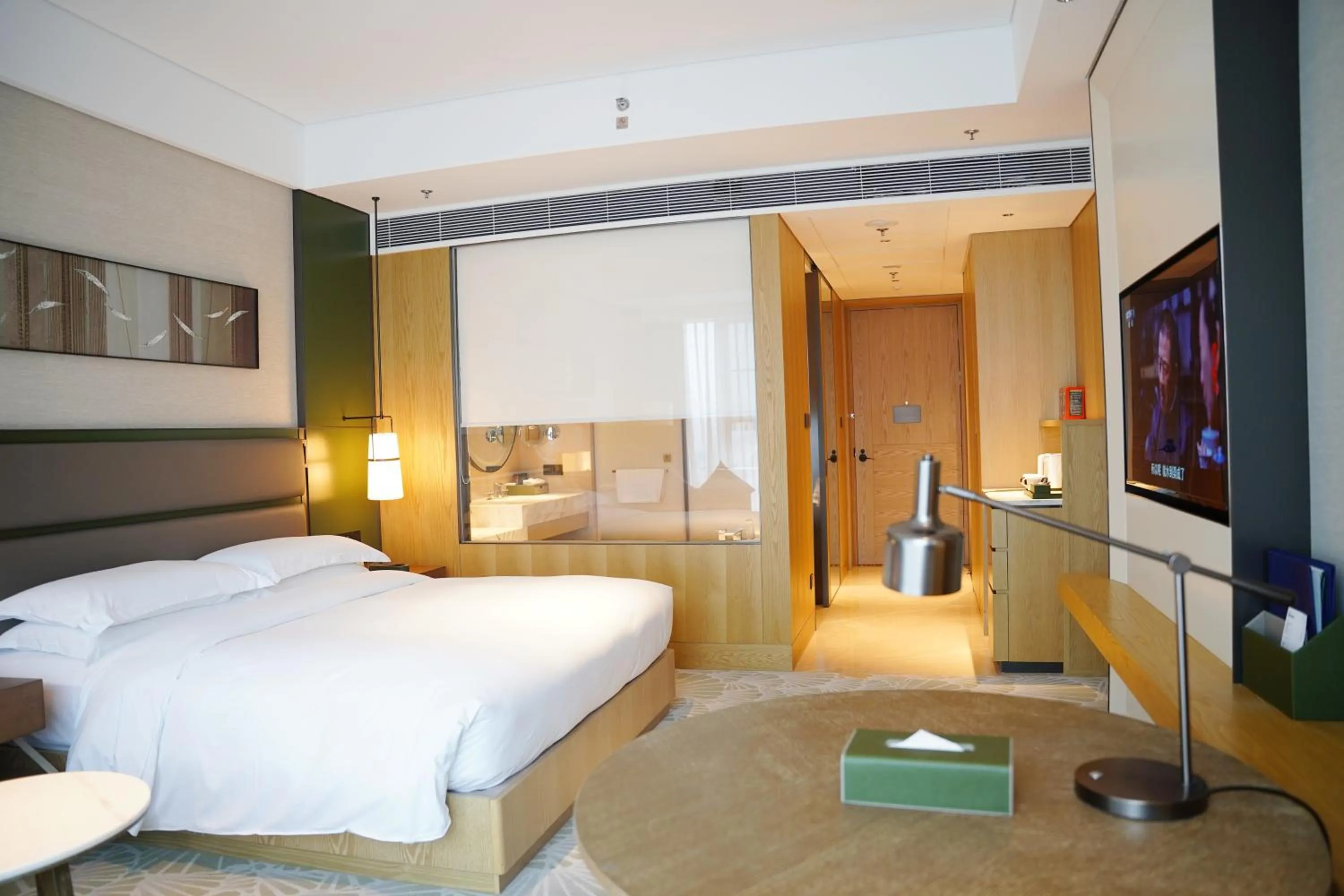 View (from property/room), Bed in DoubleTree By Hilton Ya'An