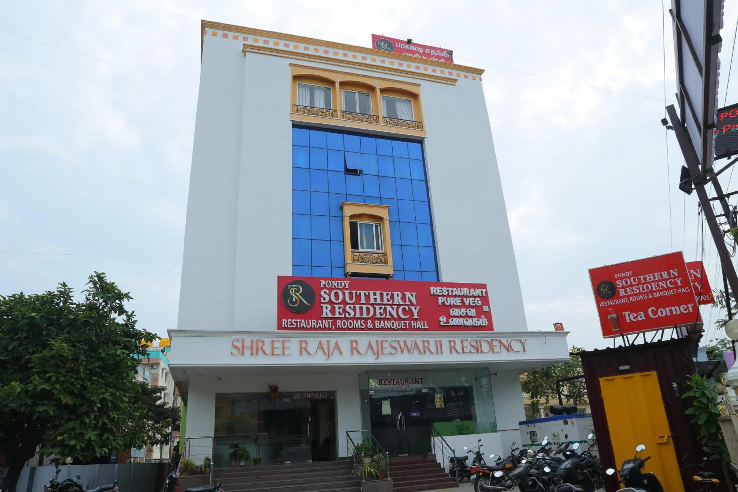 Property building in Pondy Southern Residency