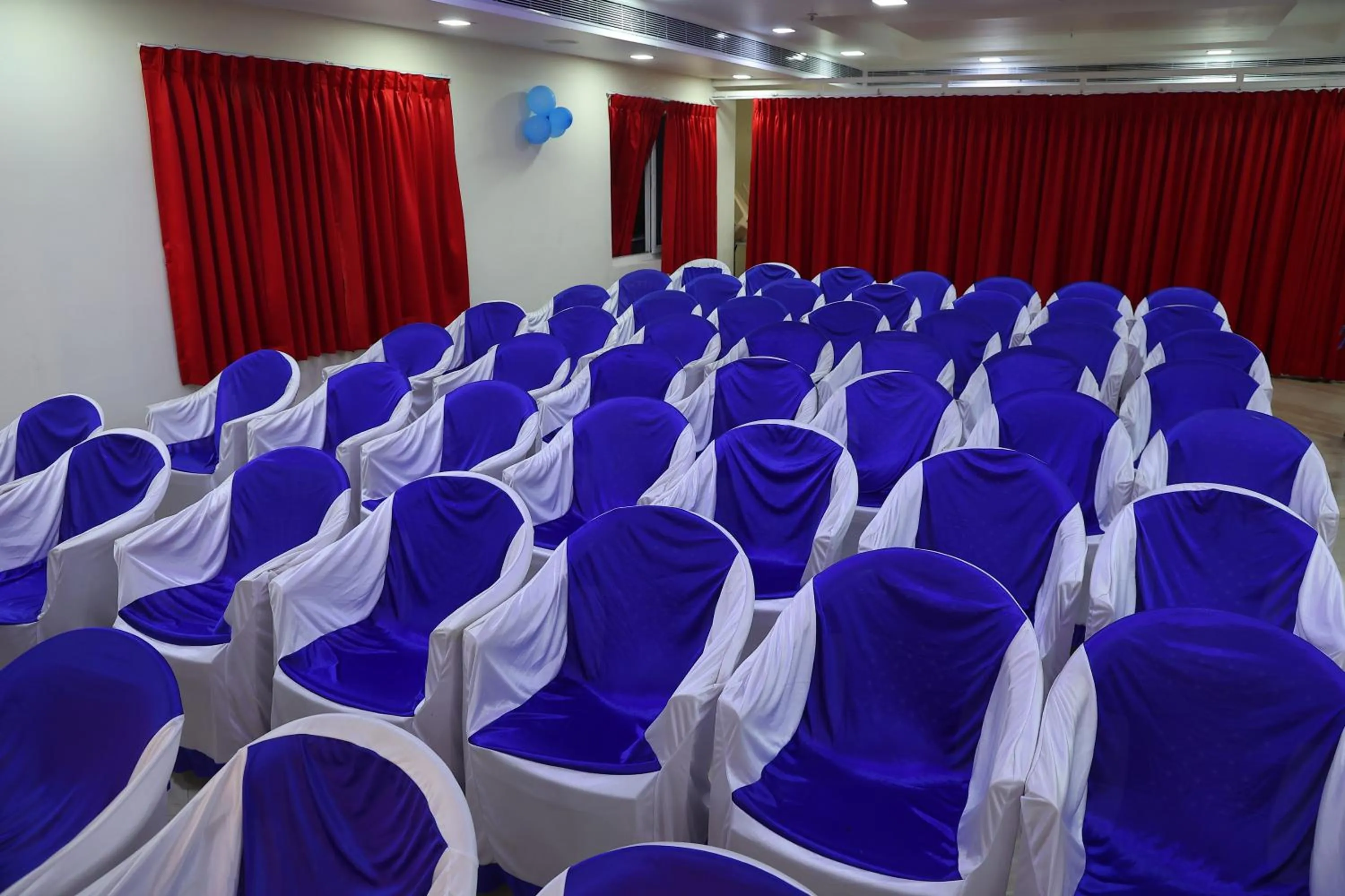 Restaurant/places to eat in Pondy Southern Residency