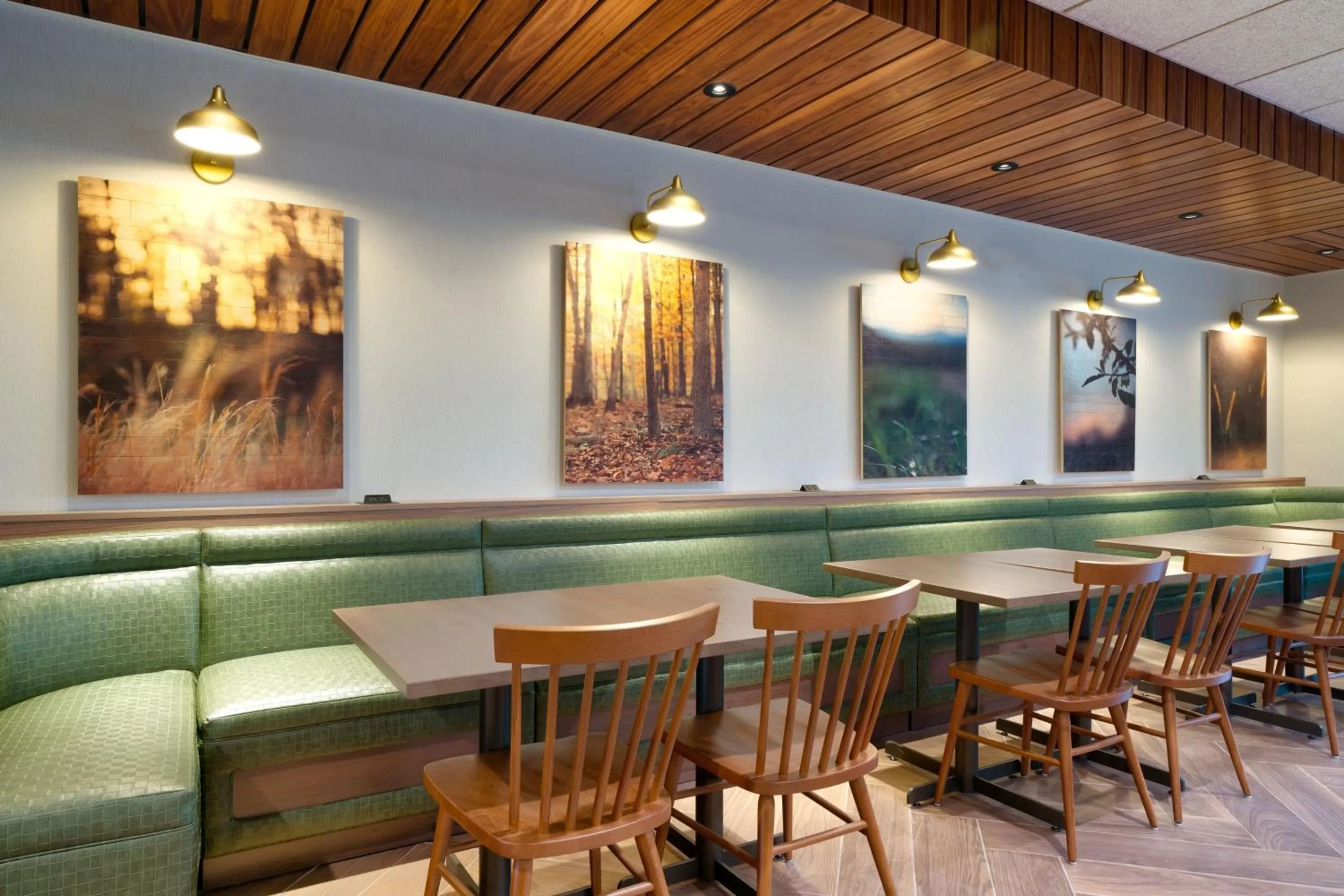 Breakfast in Fairfield by Marriott Inn & Suites Laurel