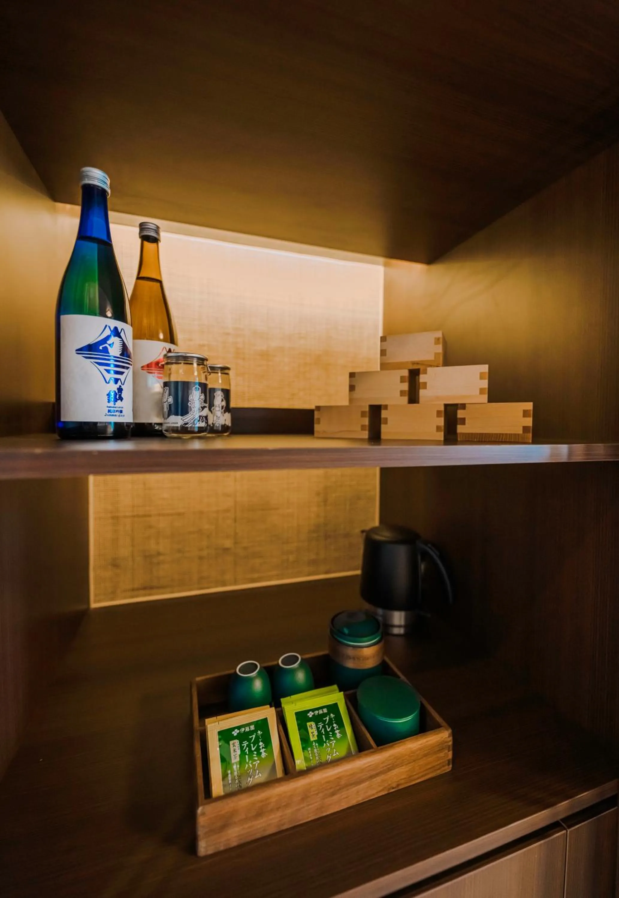 Coffee/tea facilities in SKI INN HAKUBA