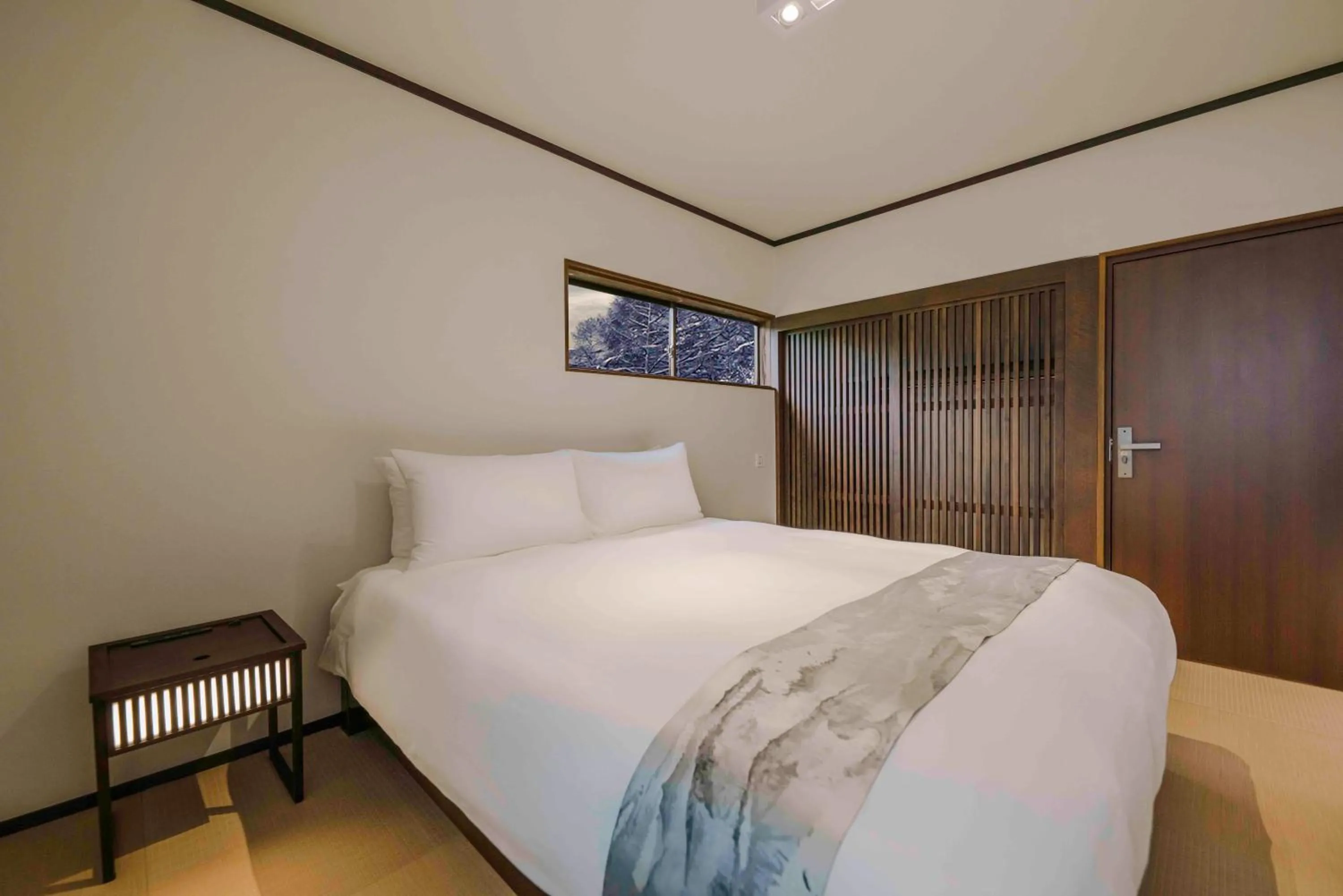 Bed in SKI INN HAKUBA