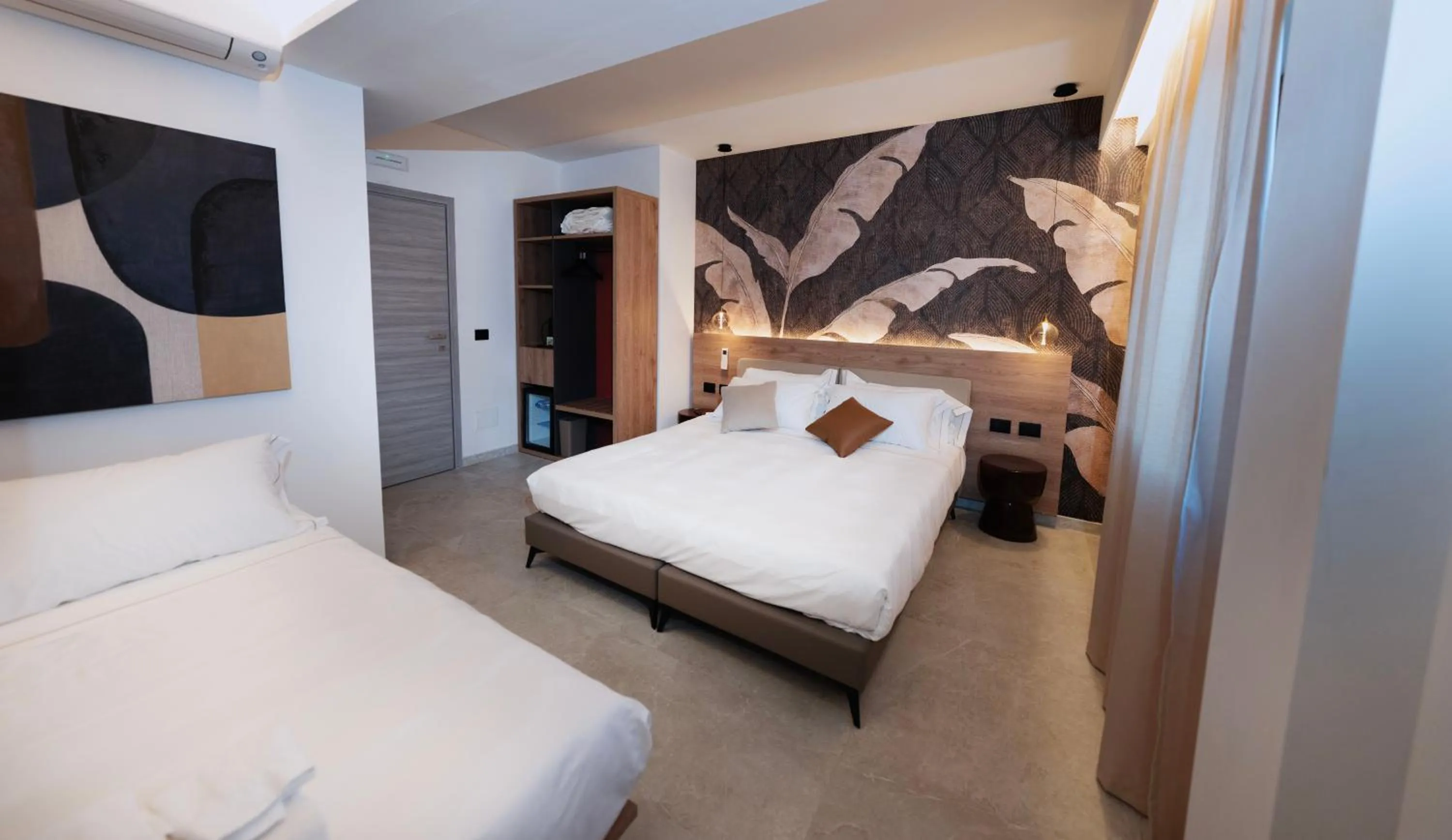 Bed in Donna Vì Hotel