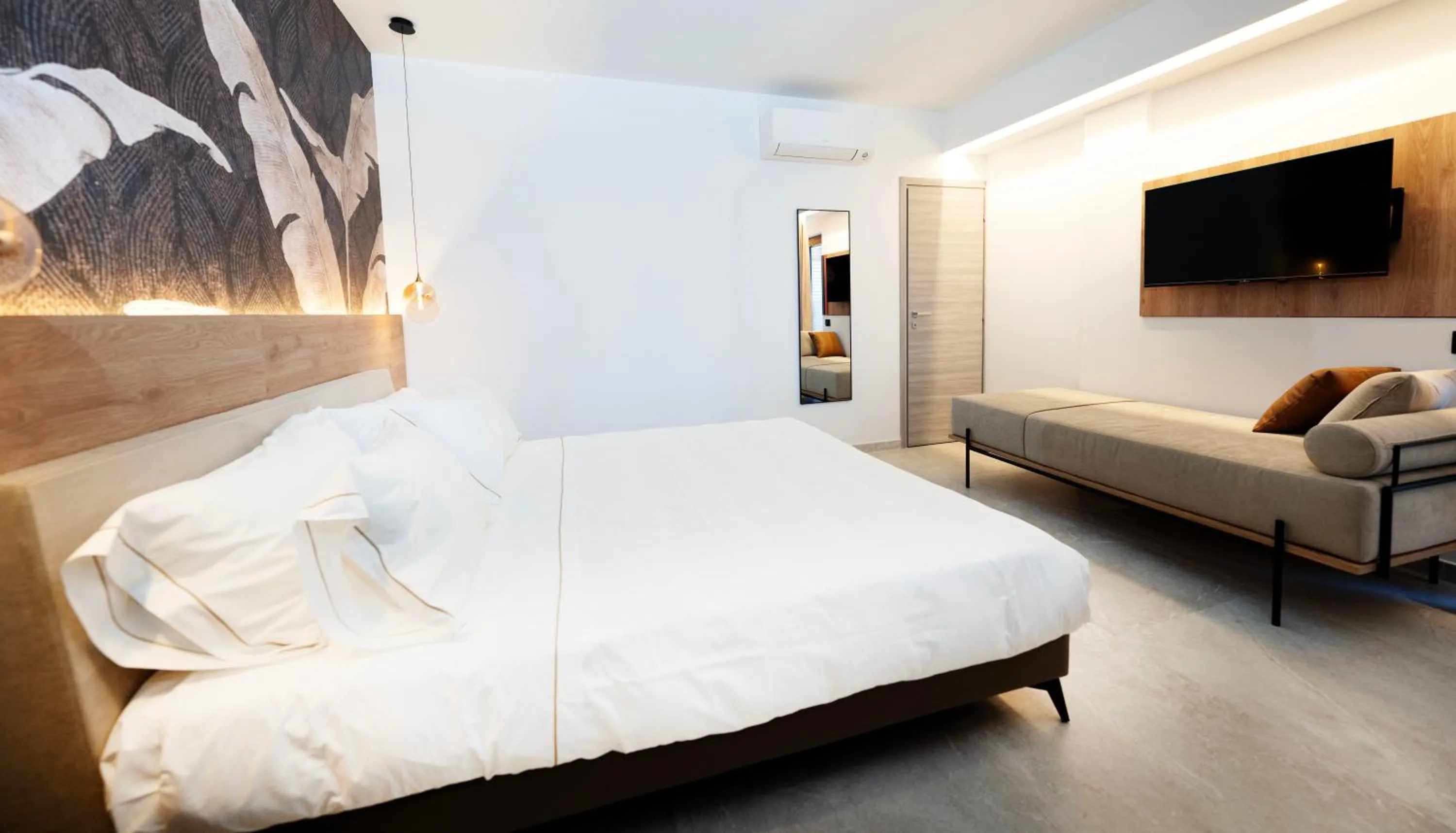 Bed in Donna Vì Hotel