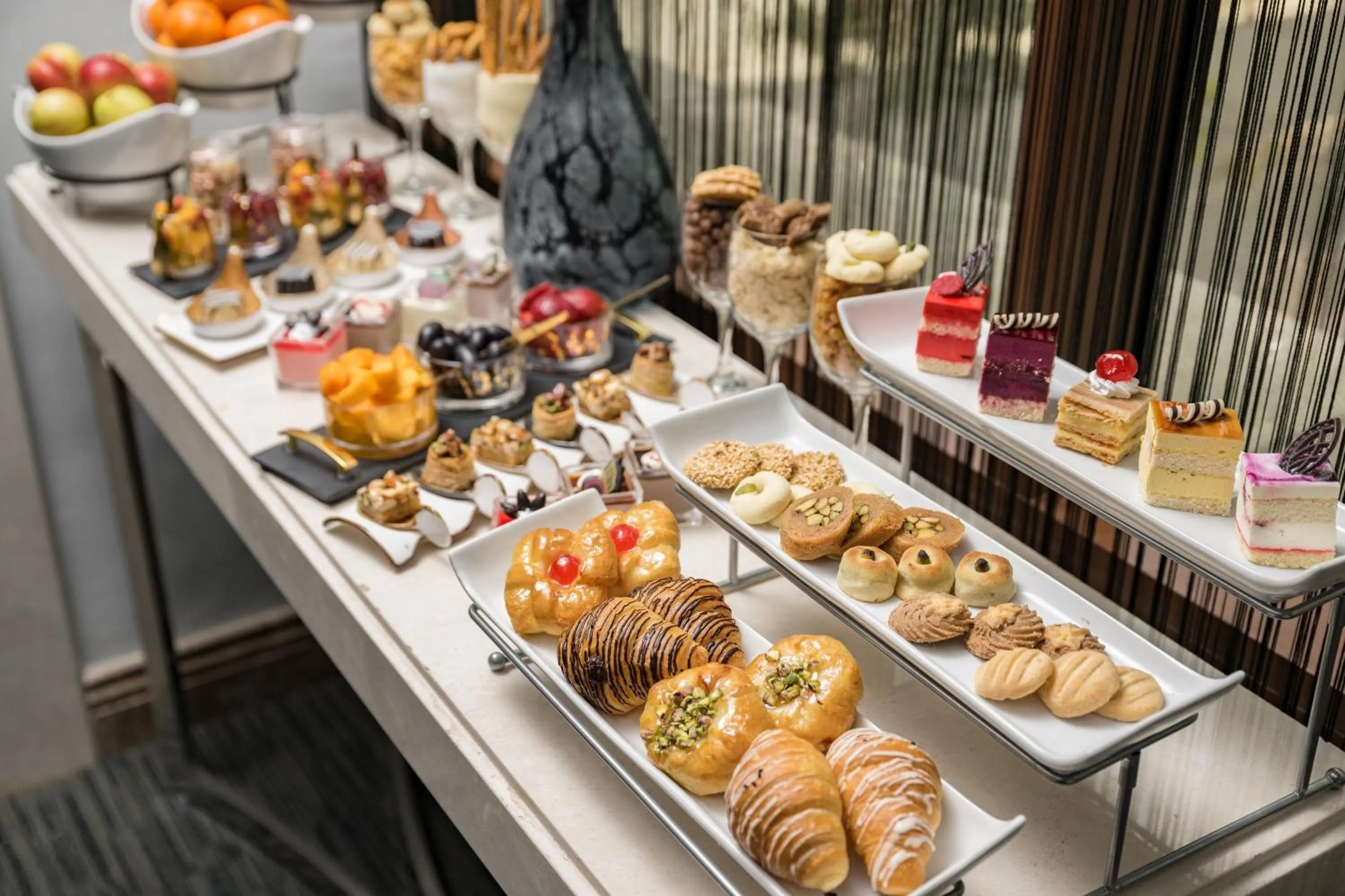 Food and drinks in Elaf Al Taqwa Hotel