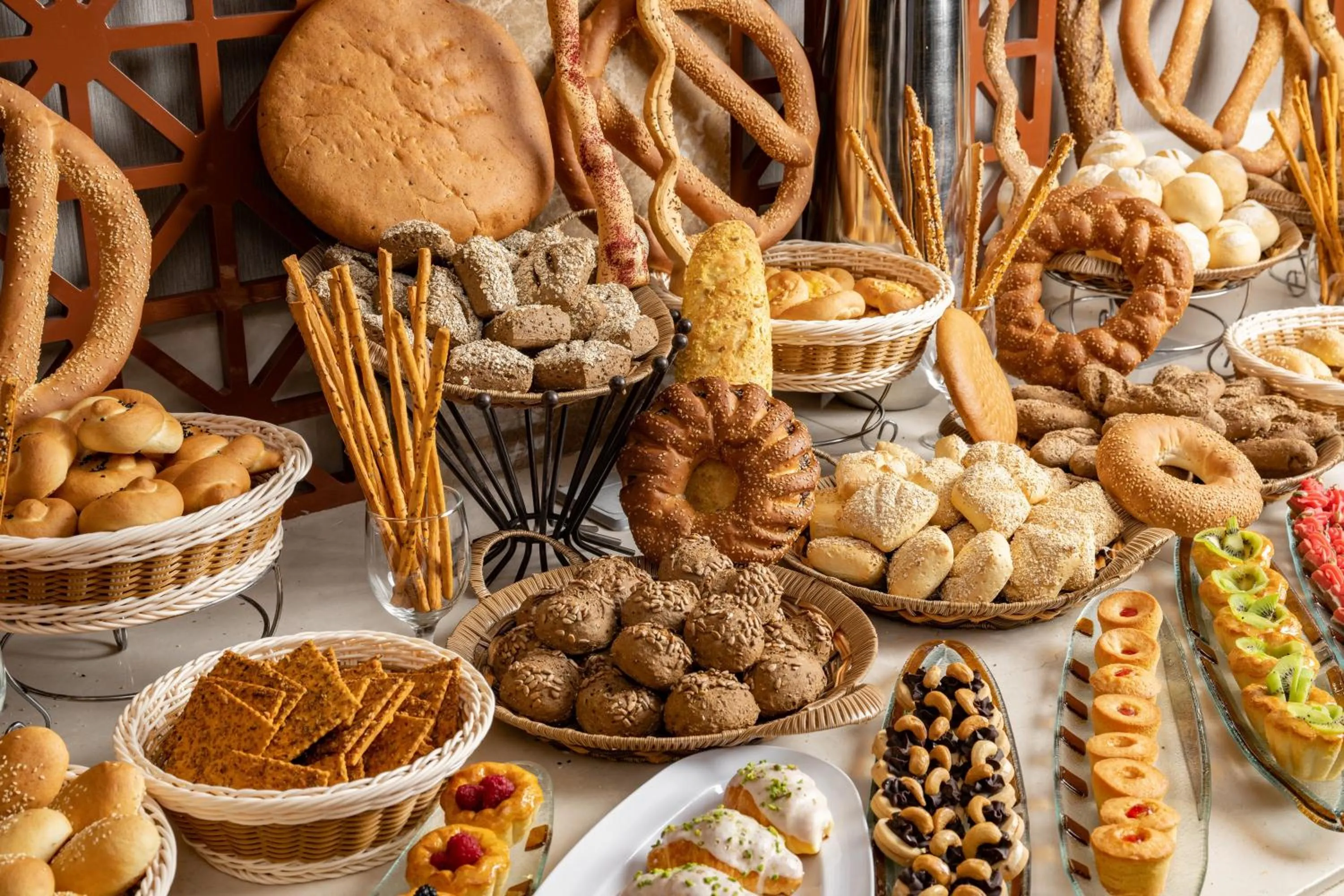 Food and drinks in Elaf Al Taqwa Hotel