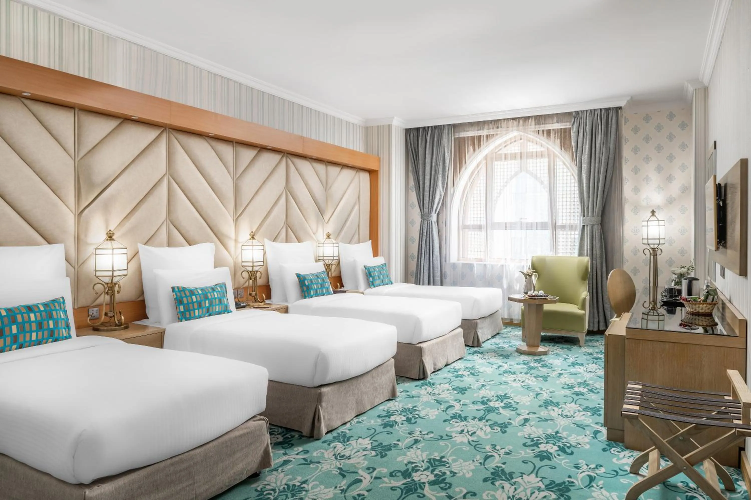 Bed in Elaf Al Taqwa Hotel