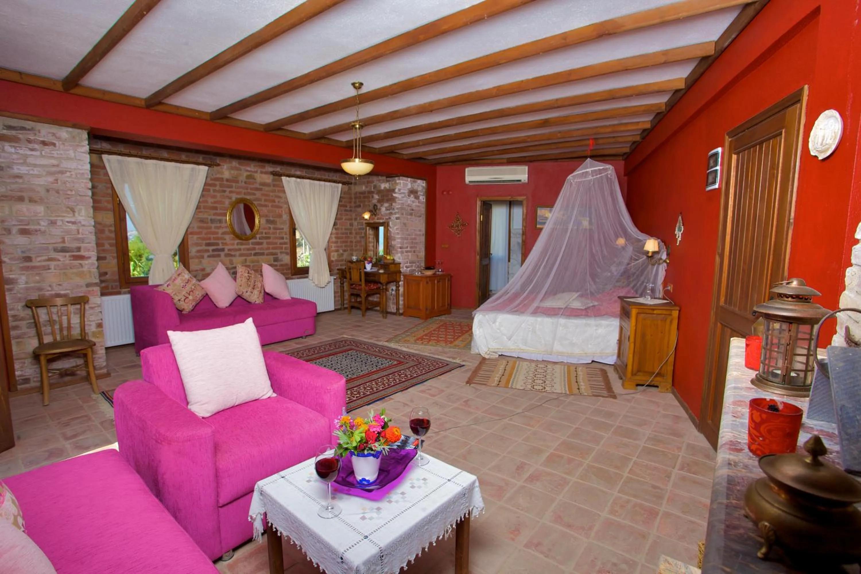 Bedroom, Bed in Efes Butik Otel