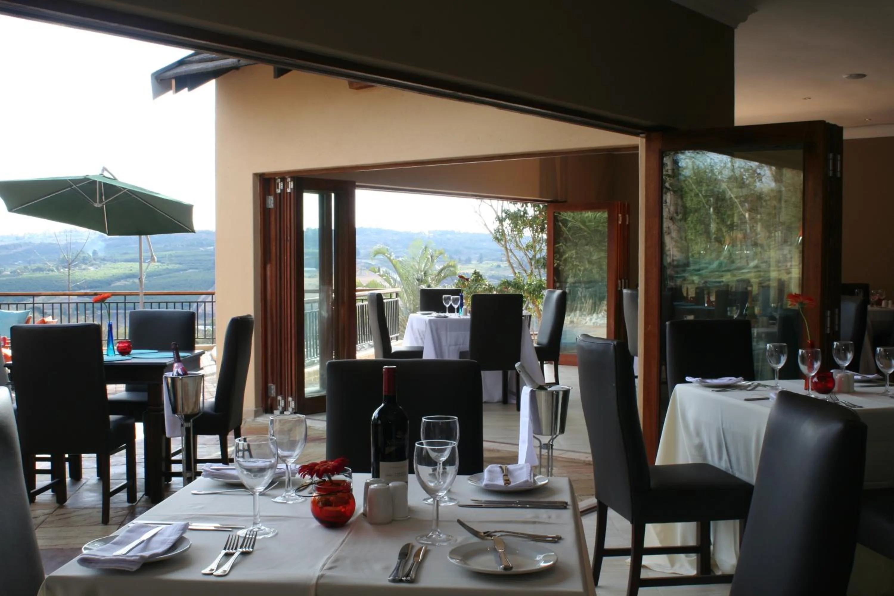 Restaurant/places to eat in Destiny Lodge