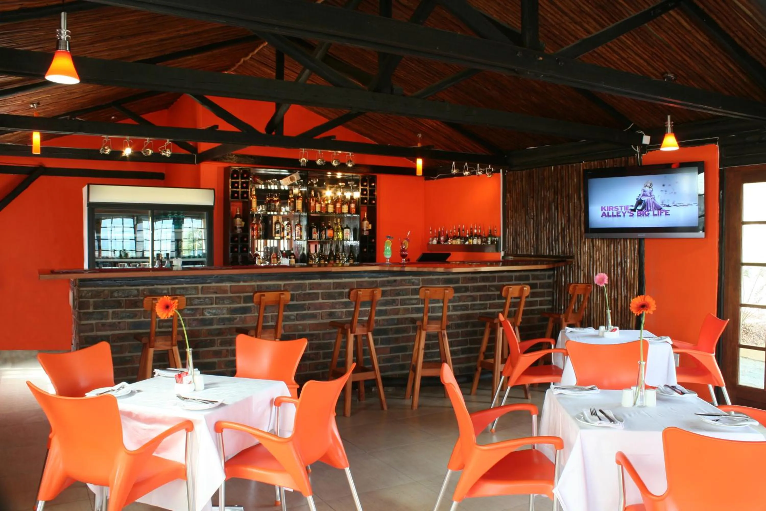 Lounge or bar in Destiny Lodge