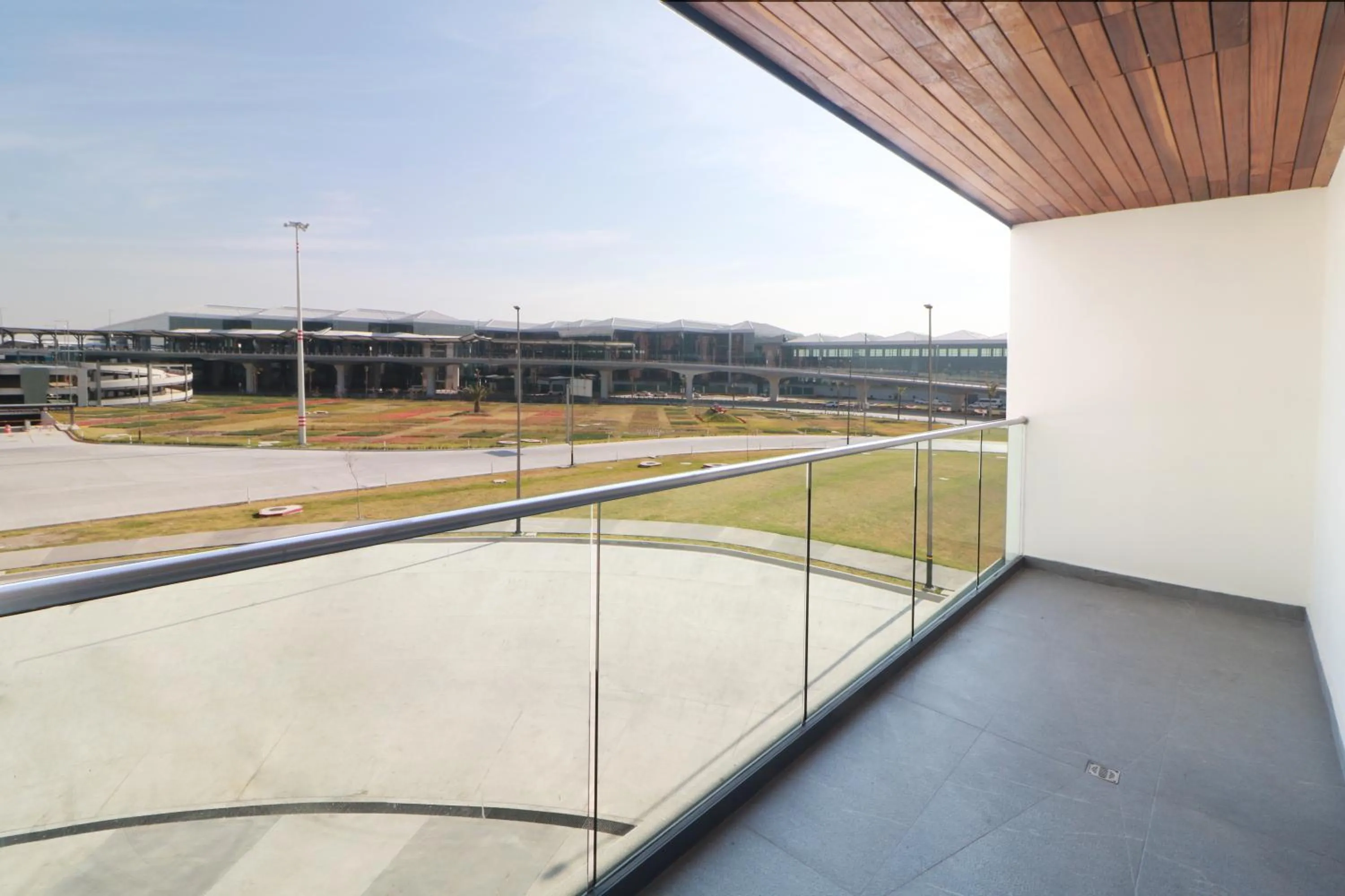 Day in Holiday Inn & Suites - Mexico Felipe Angeles Airport by IHG