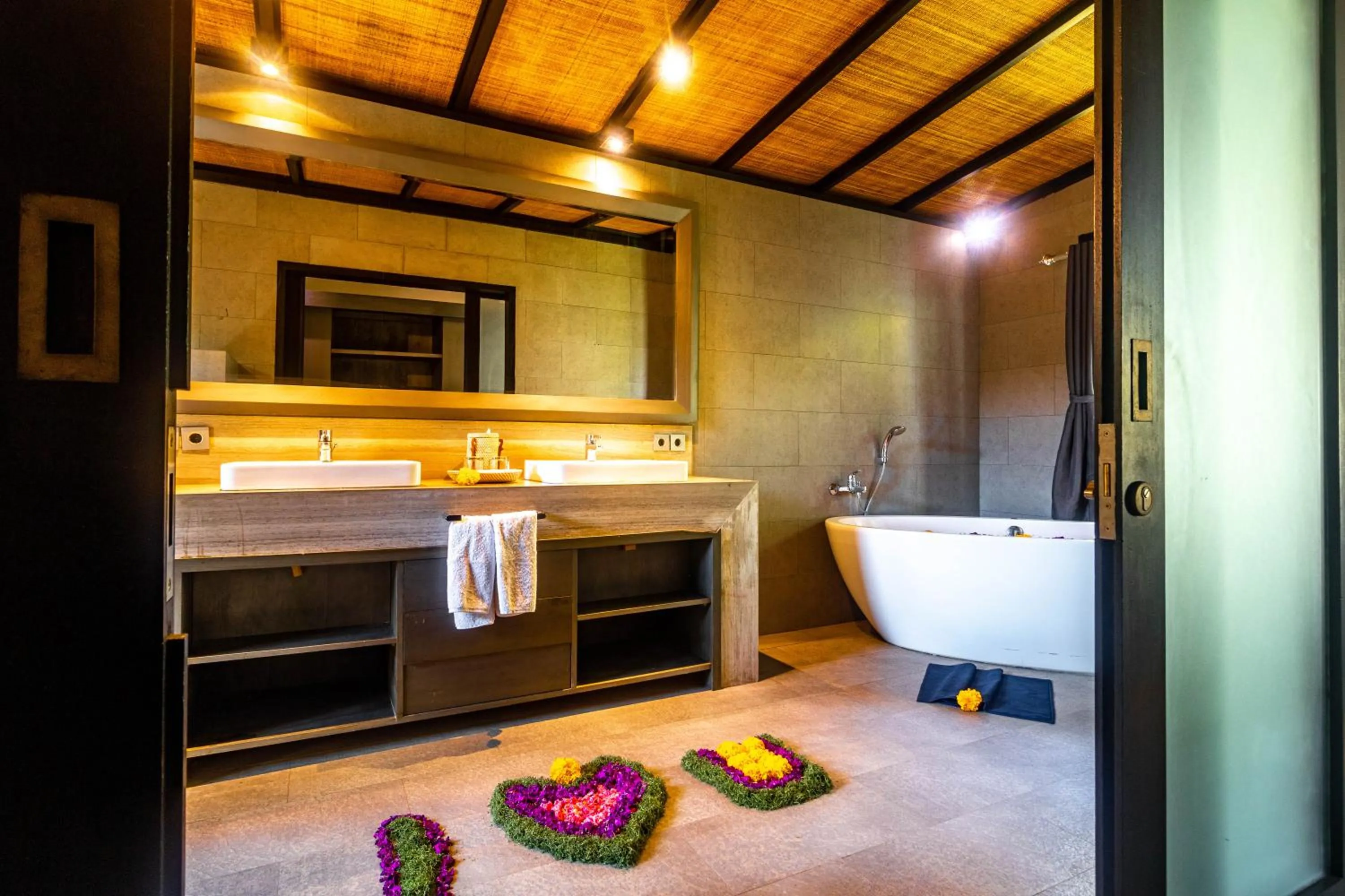 Bathroom in Surya Melasti Beach Villa