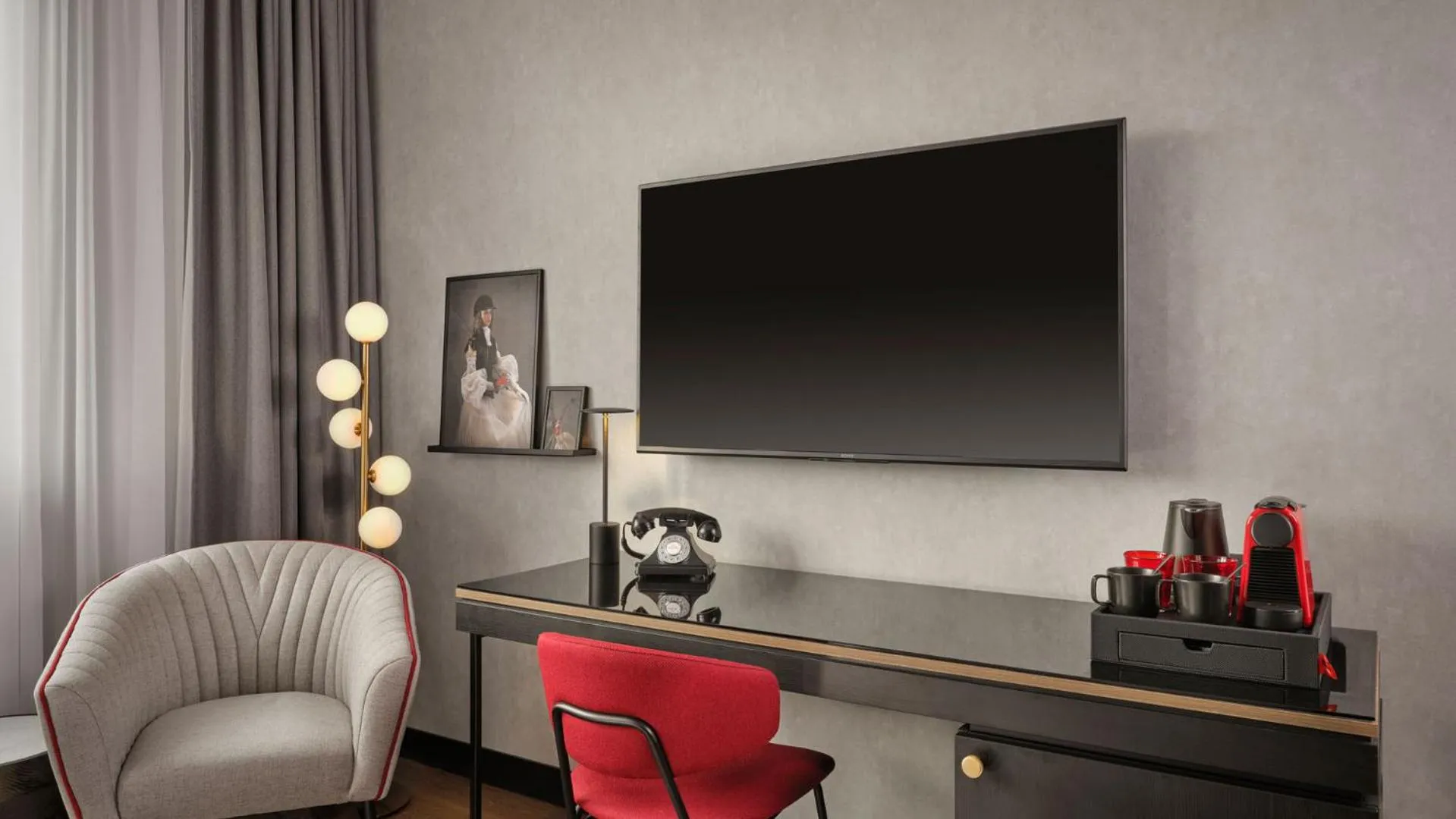 TV and multimedia in Radisson RED Belgrade