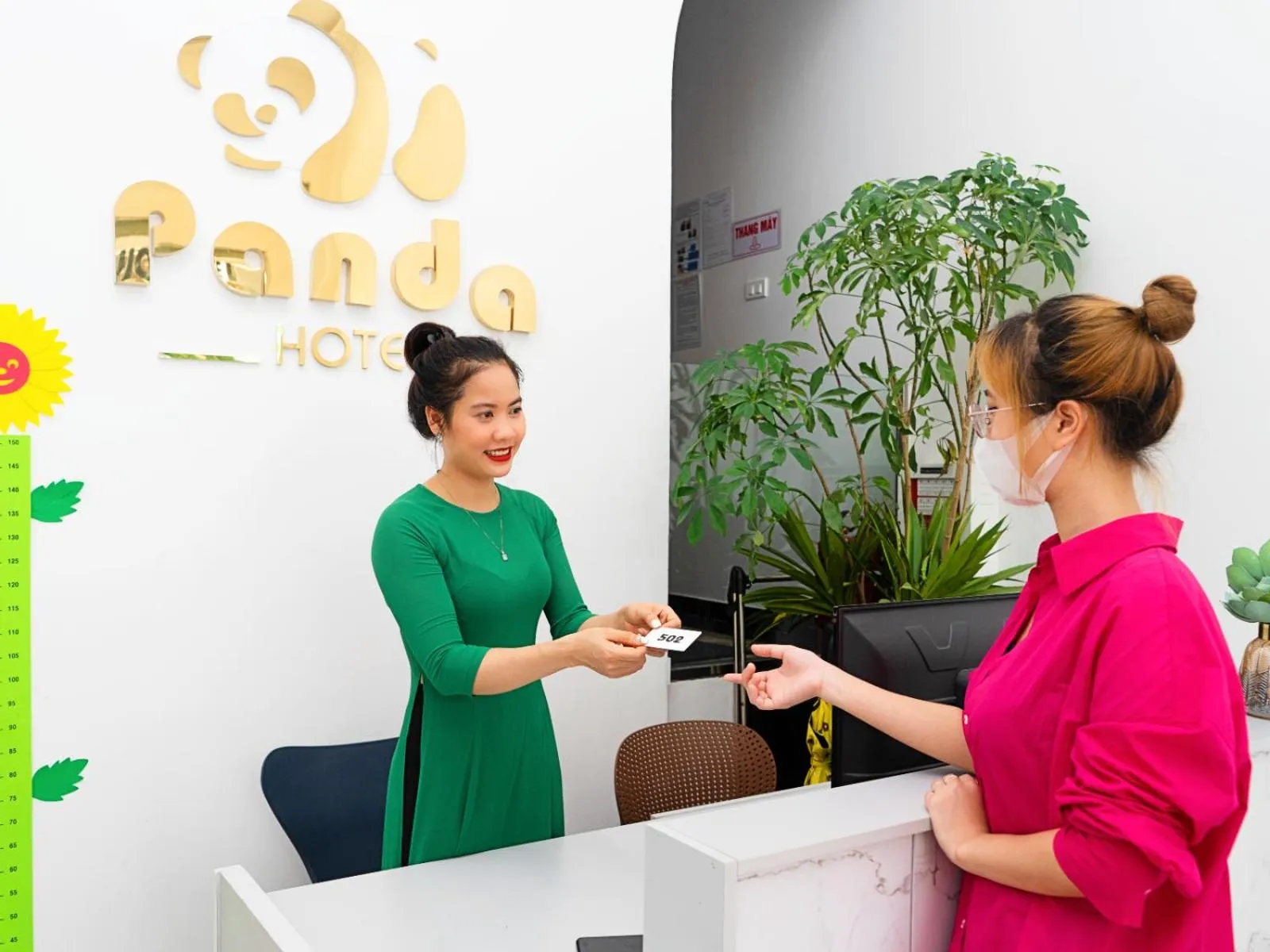 Lobby or reception in Bai Chay Panda Hotel