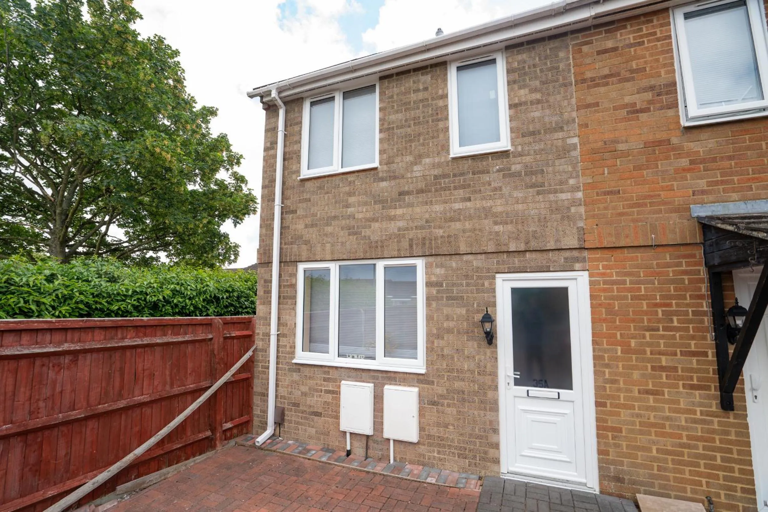 Property building in Bellengers Apartments