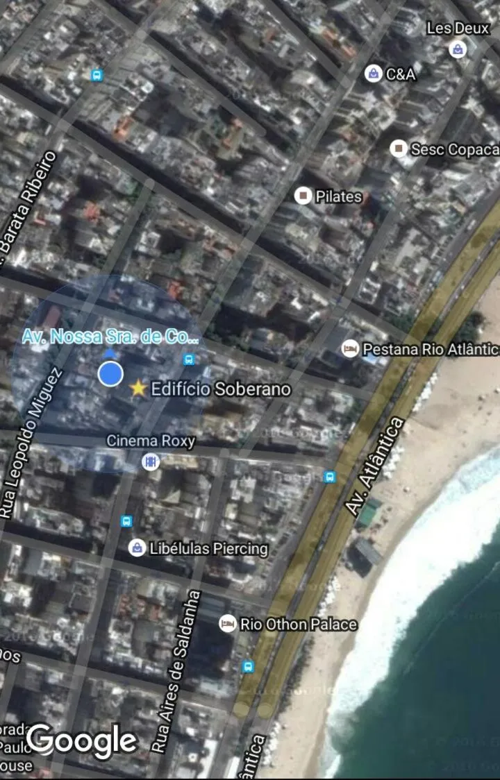 Bird's eye view in Copacabana 3 quartos ar cond a 2 qds da praia