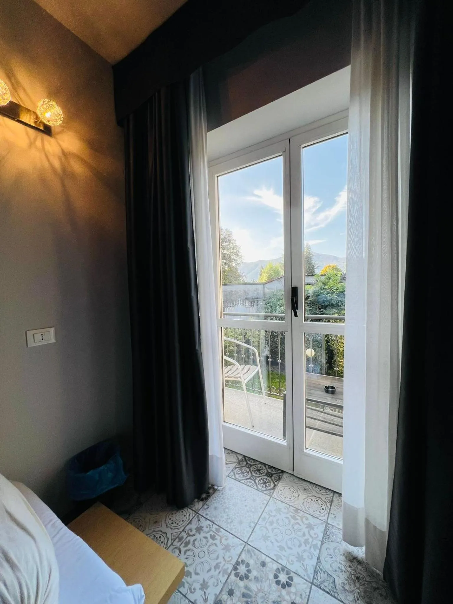 Balcony/Terrace, Bed in hotel garni Santa Caterina