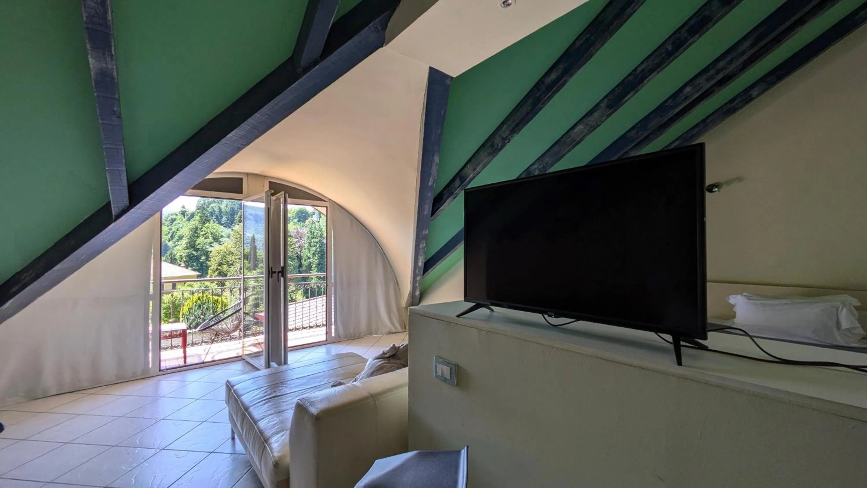 TV and multimedia in hotel garni Santa Caterina