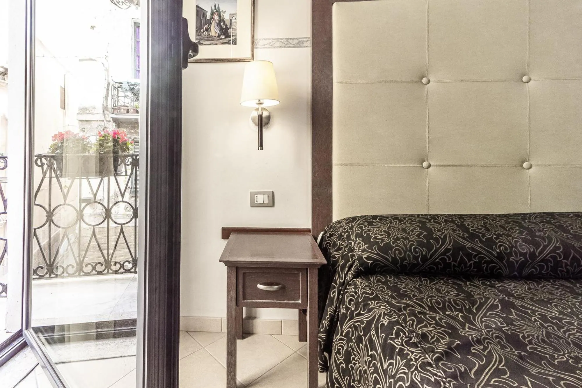 Bedroom in Hotel Vittorio Emanuele