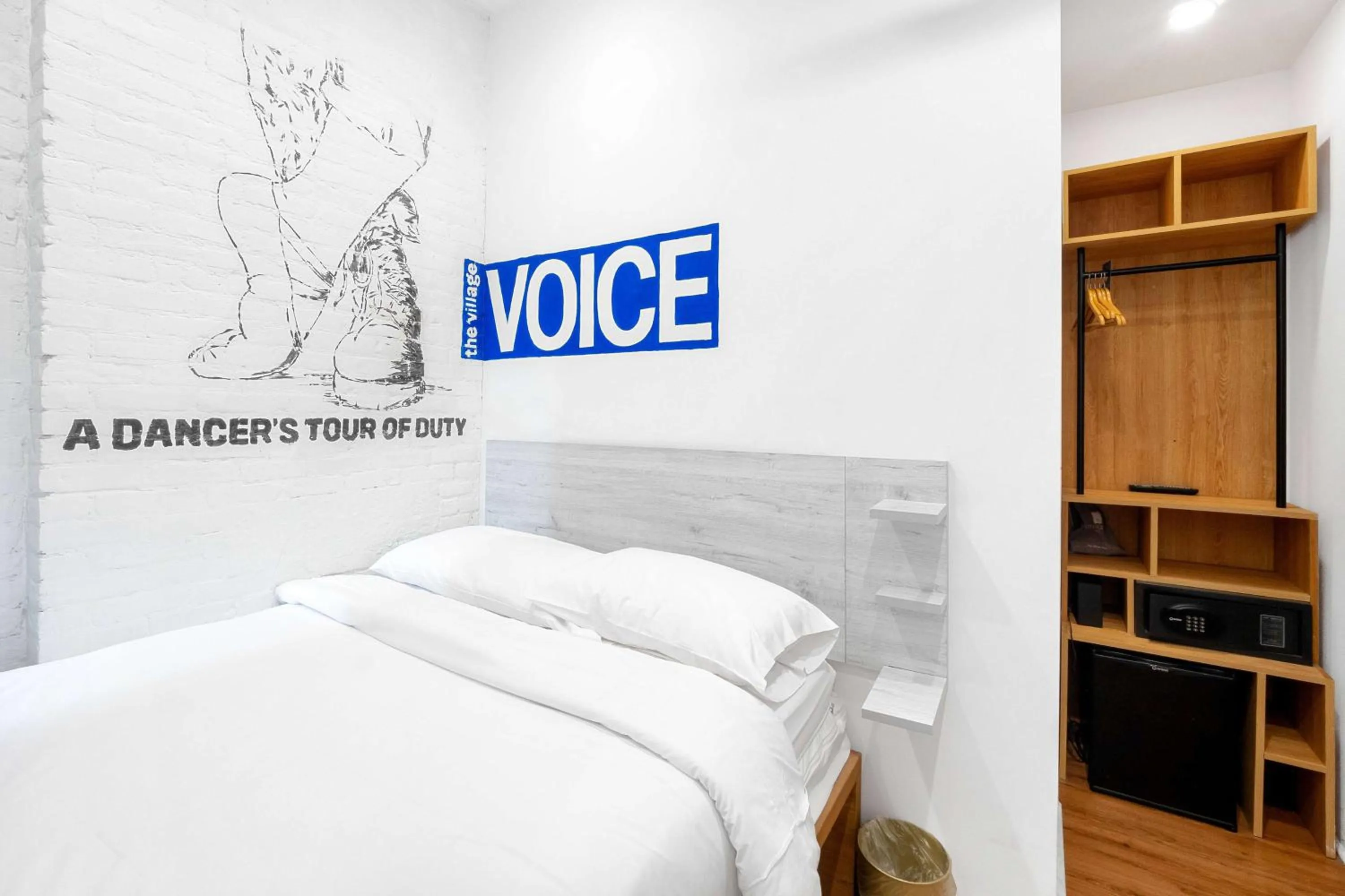 Photo of the whole room in BeHome by LuxUrban