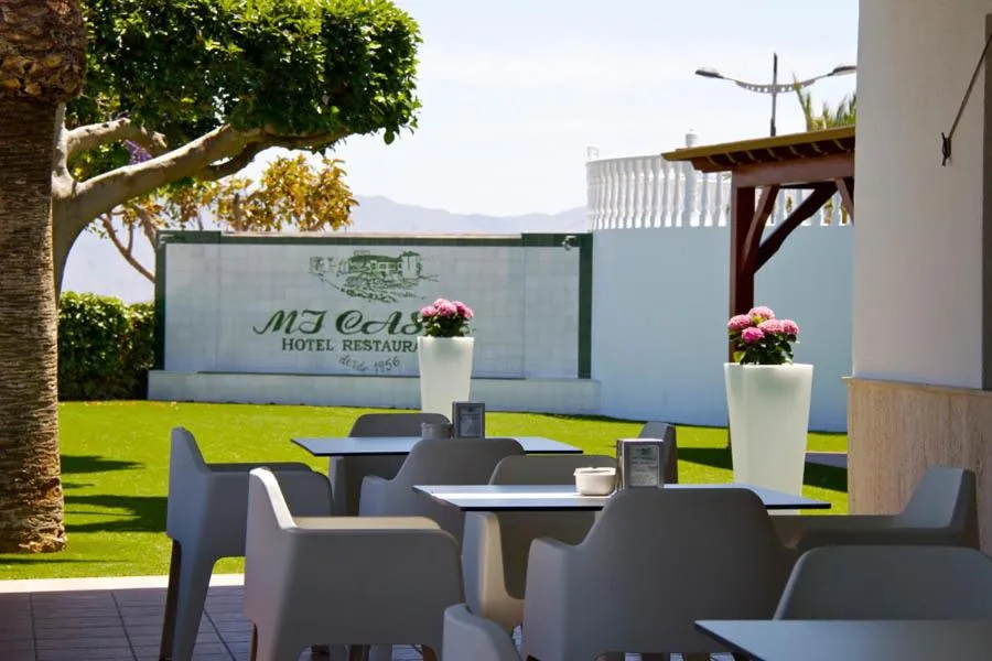 Garden in Hotel Mi Casa