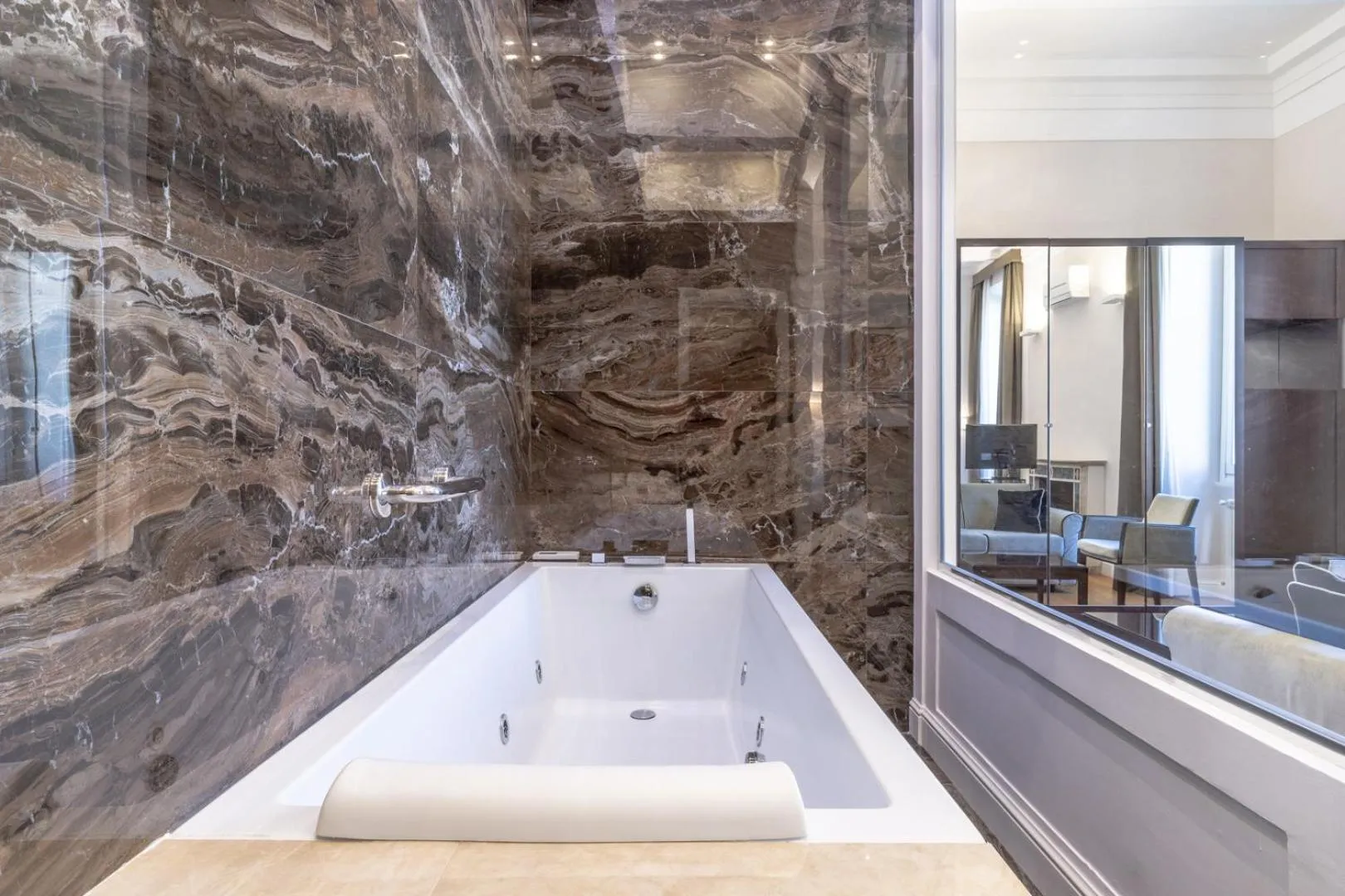 Bathroom in Internazionale Domus