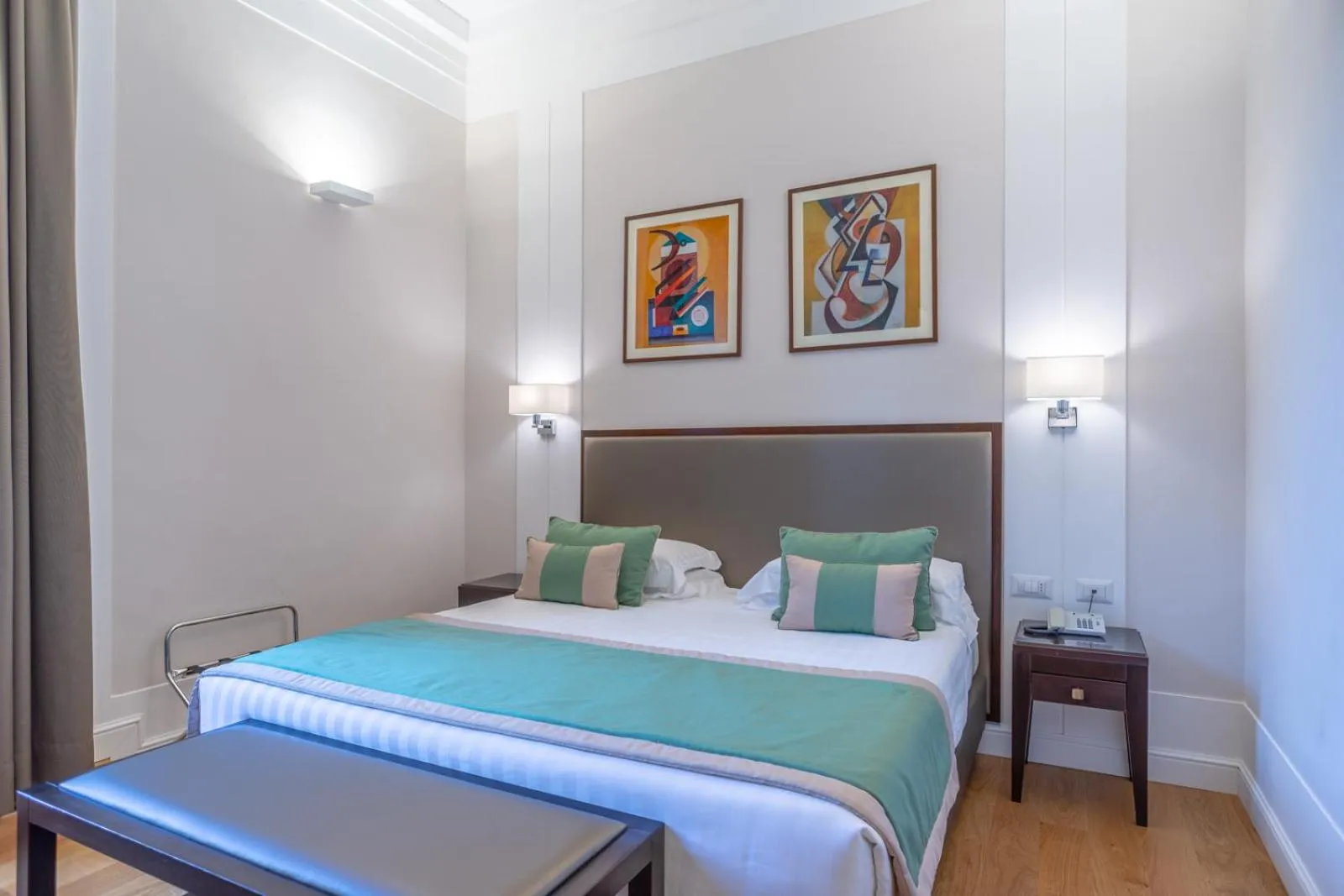 Bedroom, Bed in Internazionale Domus