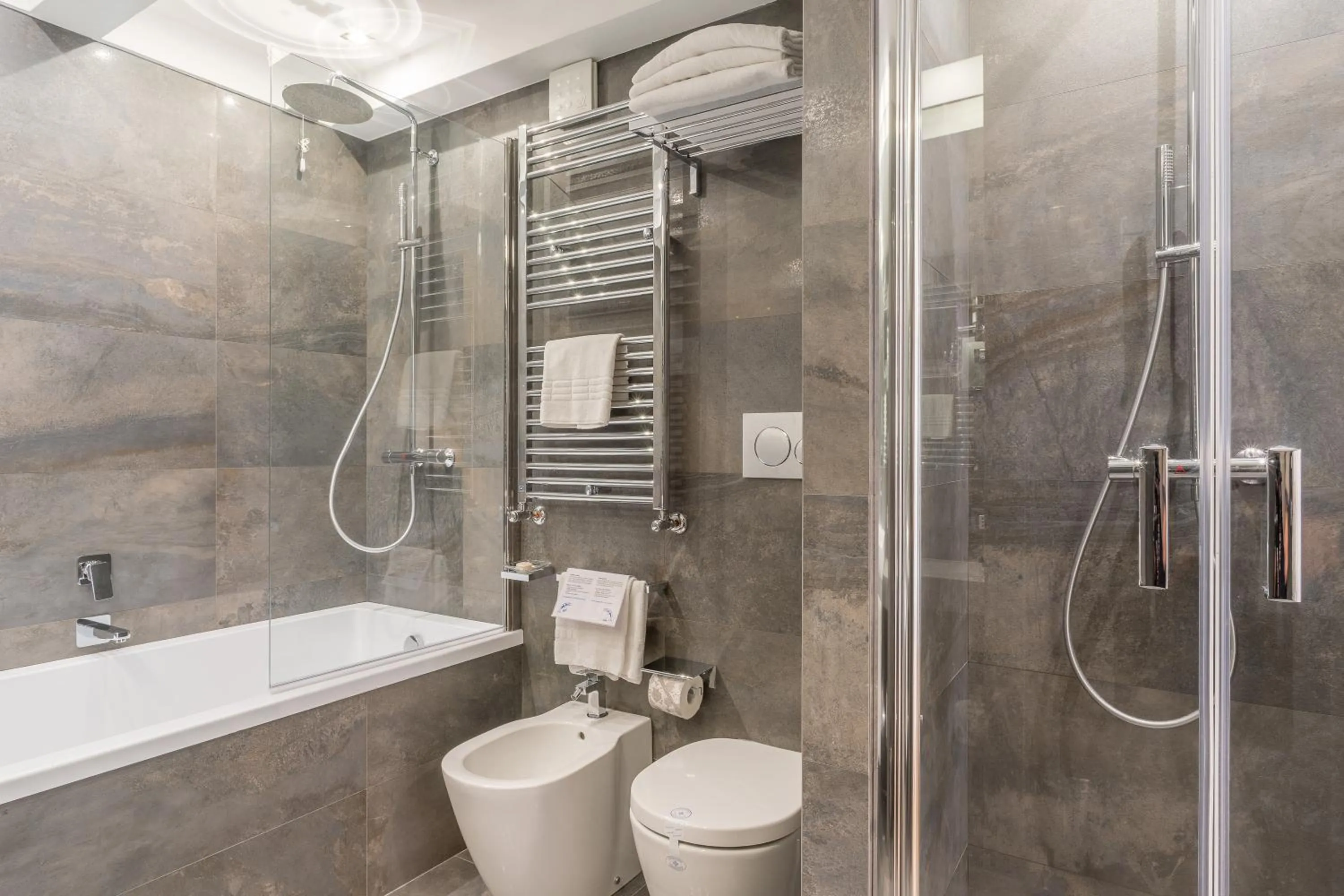 Bathroom in Internazionale Domus