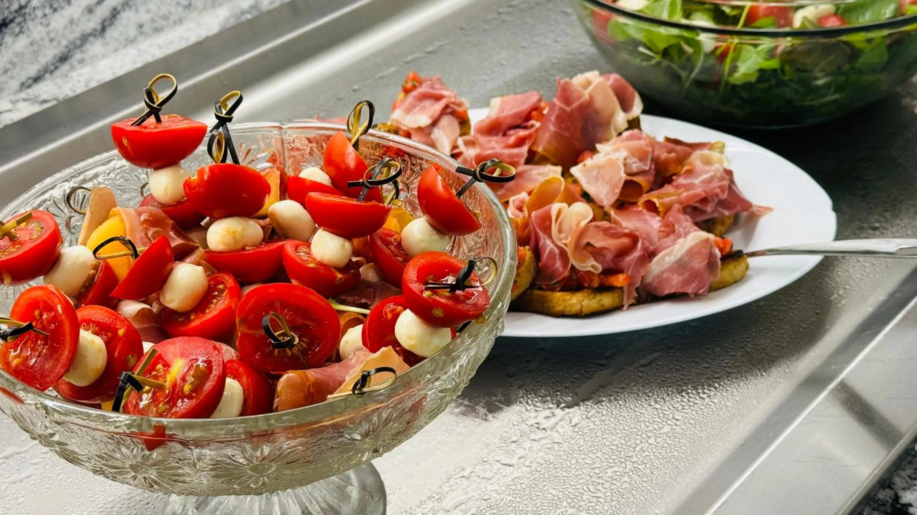 Food in Atliman Beach Park Hotel