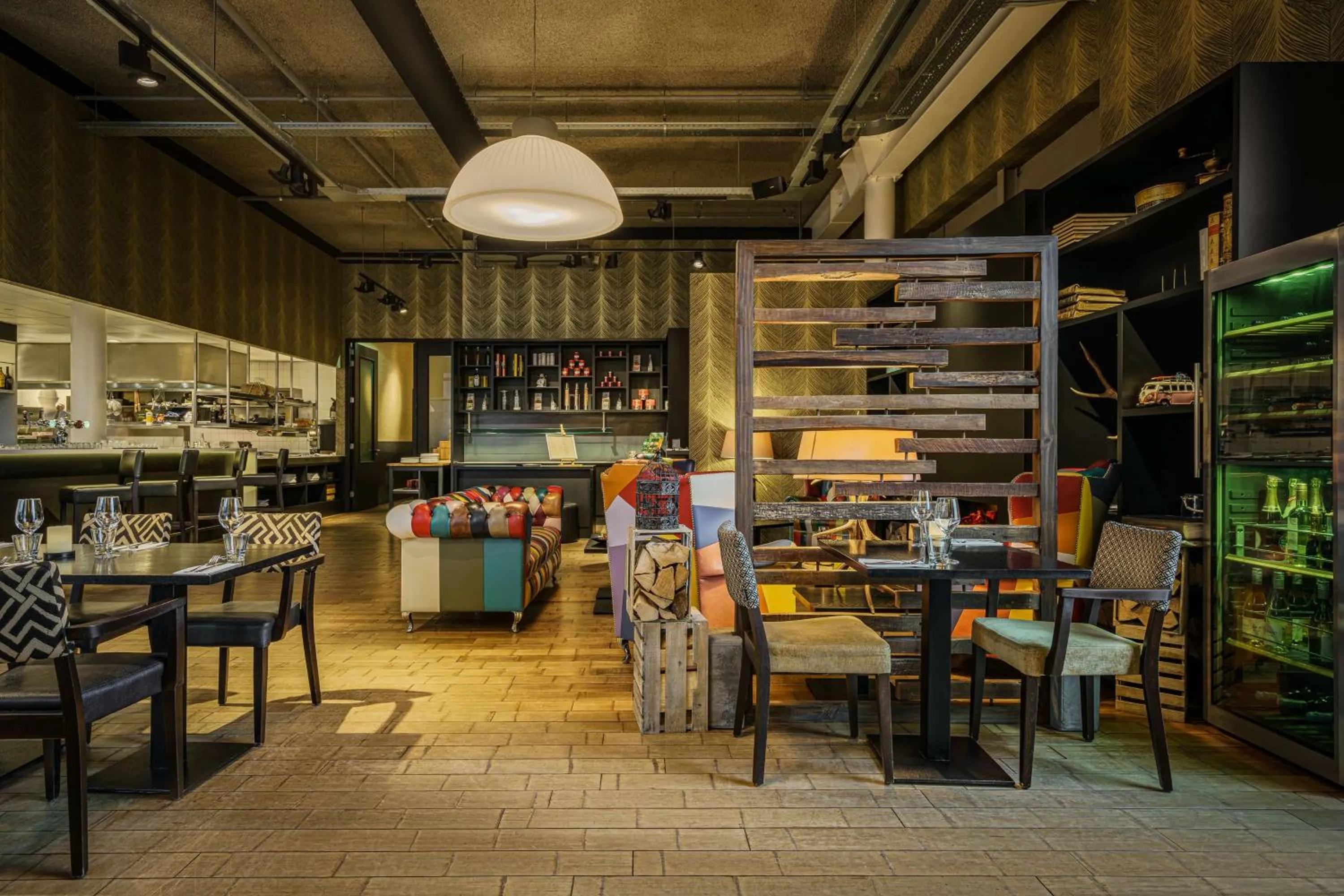 Restaurant/places to eat in DoubleTree by Hilton Amsterdam - NDSM Wharf