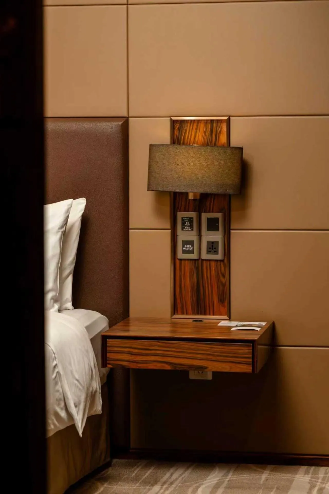 Photo of the whole room, Bed in Crowne Plaza Kunming City Centre by IHG