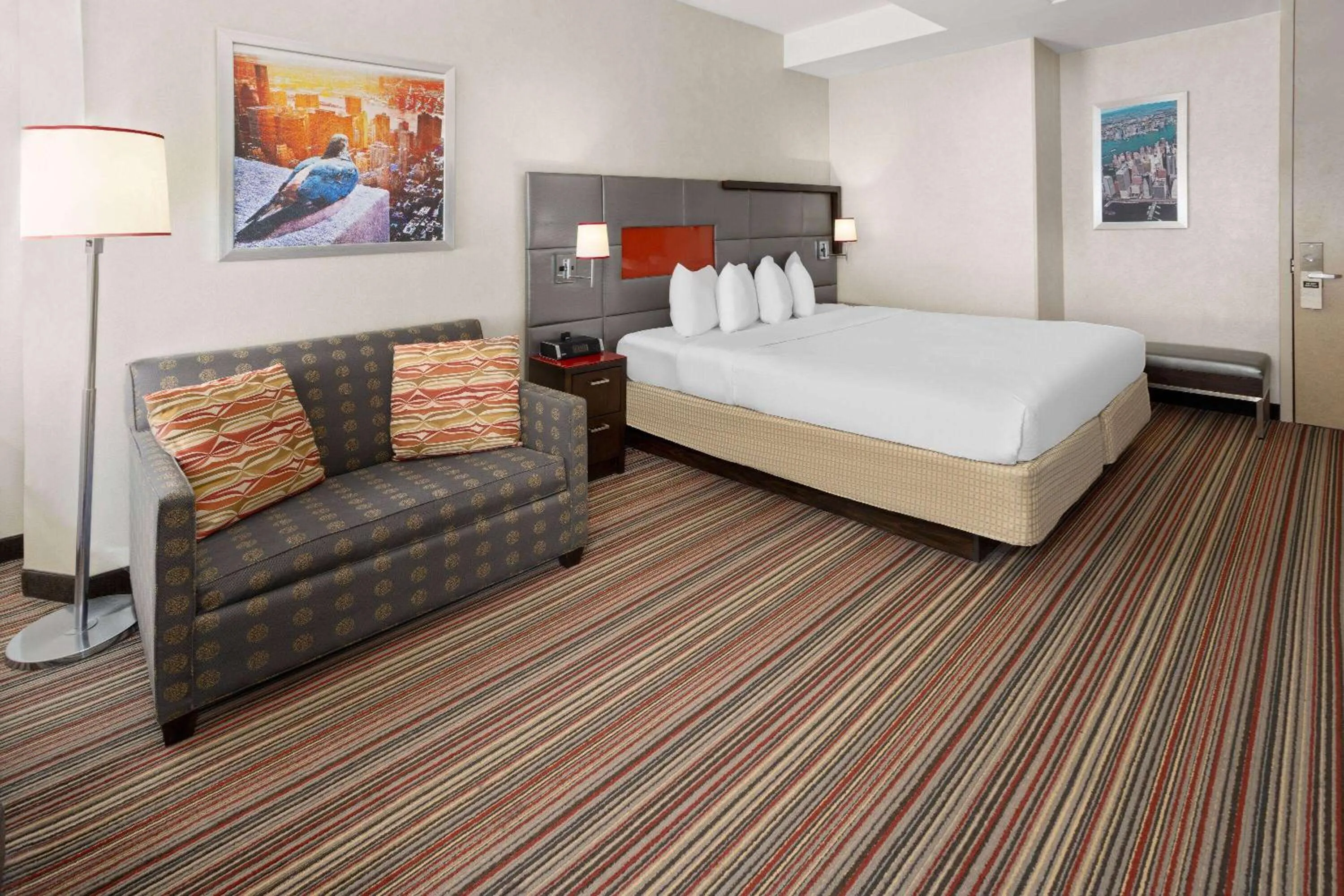 Bed in The Herald by LuxUrban