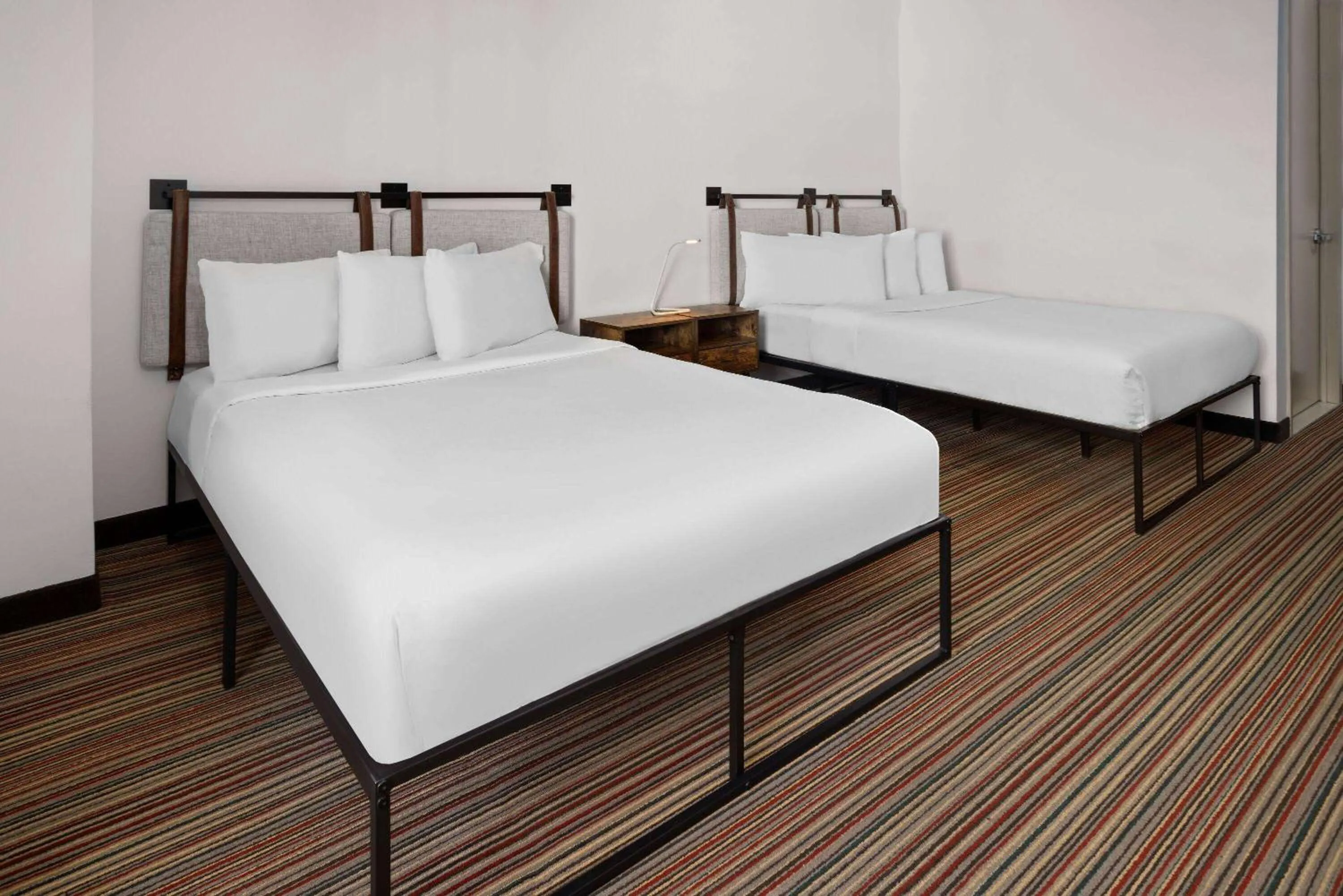 Photo of the whole room in The Herald by LuxUrban