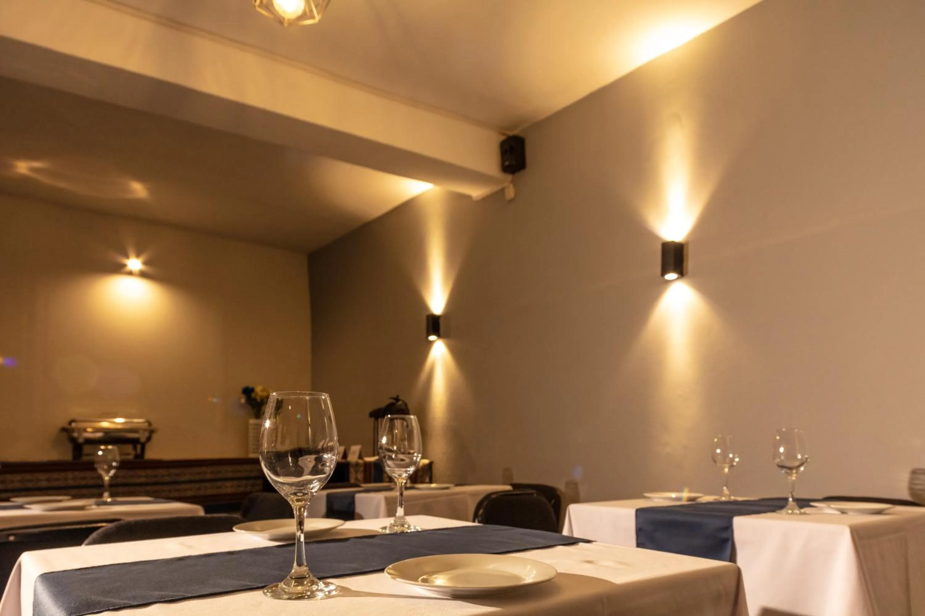 Restaurant/places to eat in Ankara Hotel