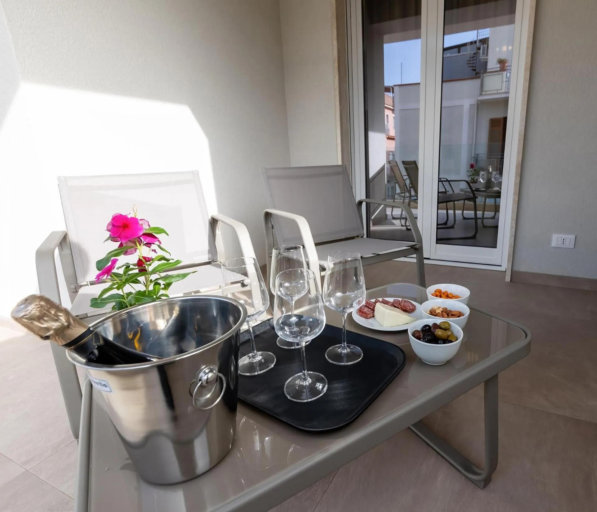 Balcony/Terrace in Alta Marea Sea Apartments