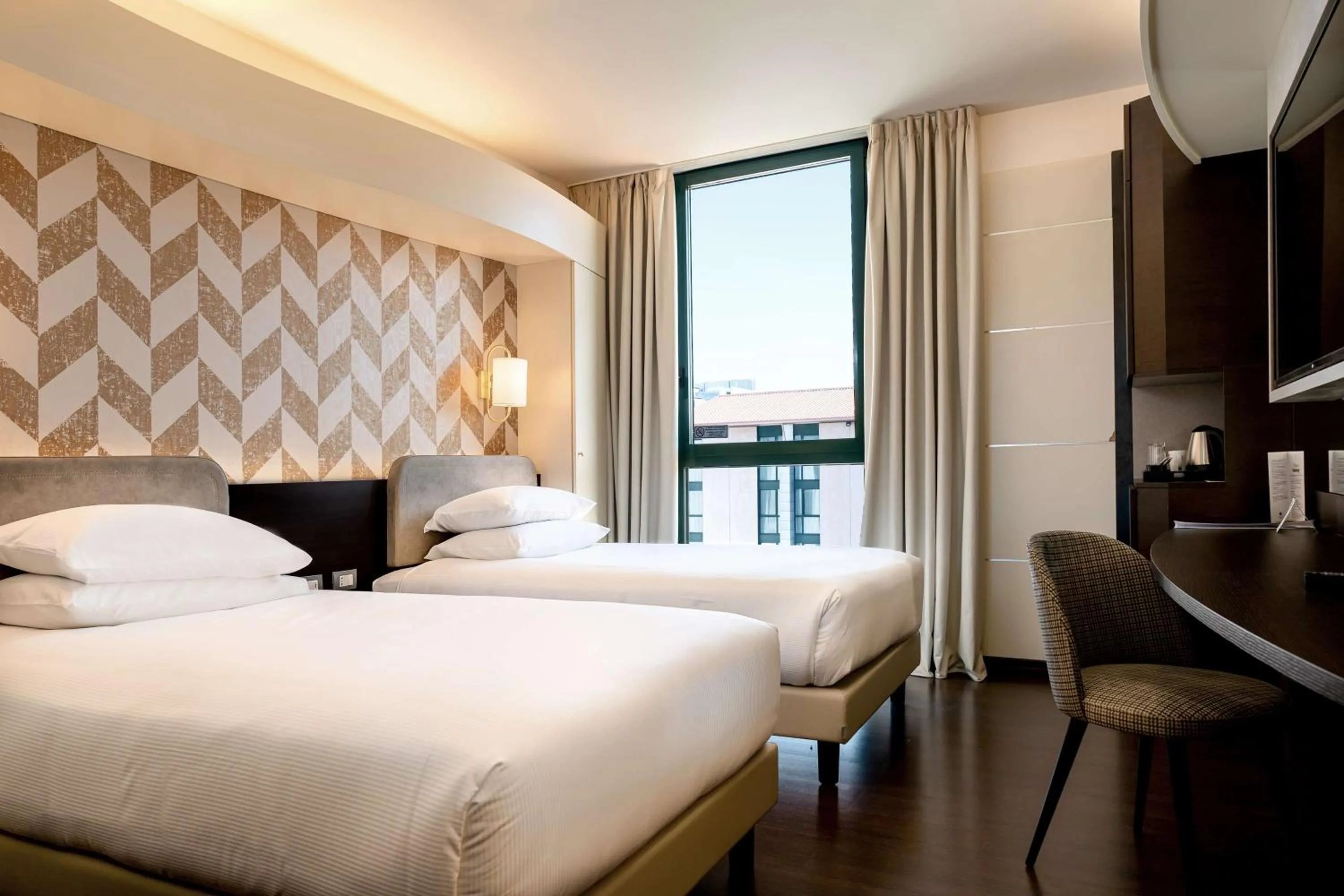 Bed in Doubletree by Hilton Milan Malpensa Solbiate Olona