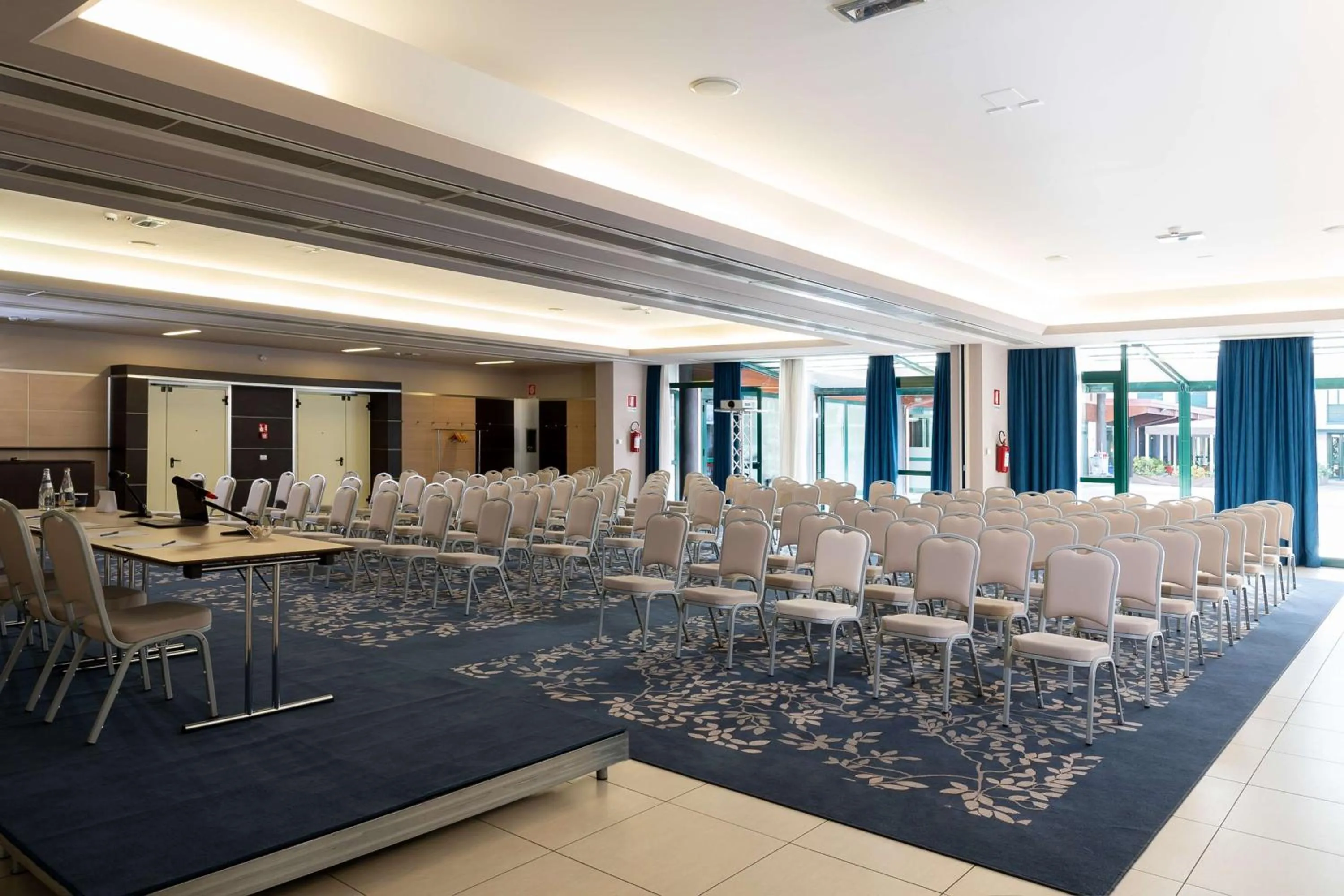 Meeting/conference room in Doubletree by Hilton Milan Malpensa Solbiate Olona