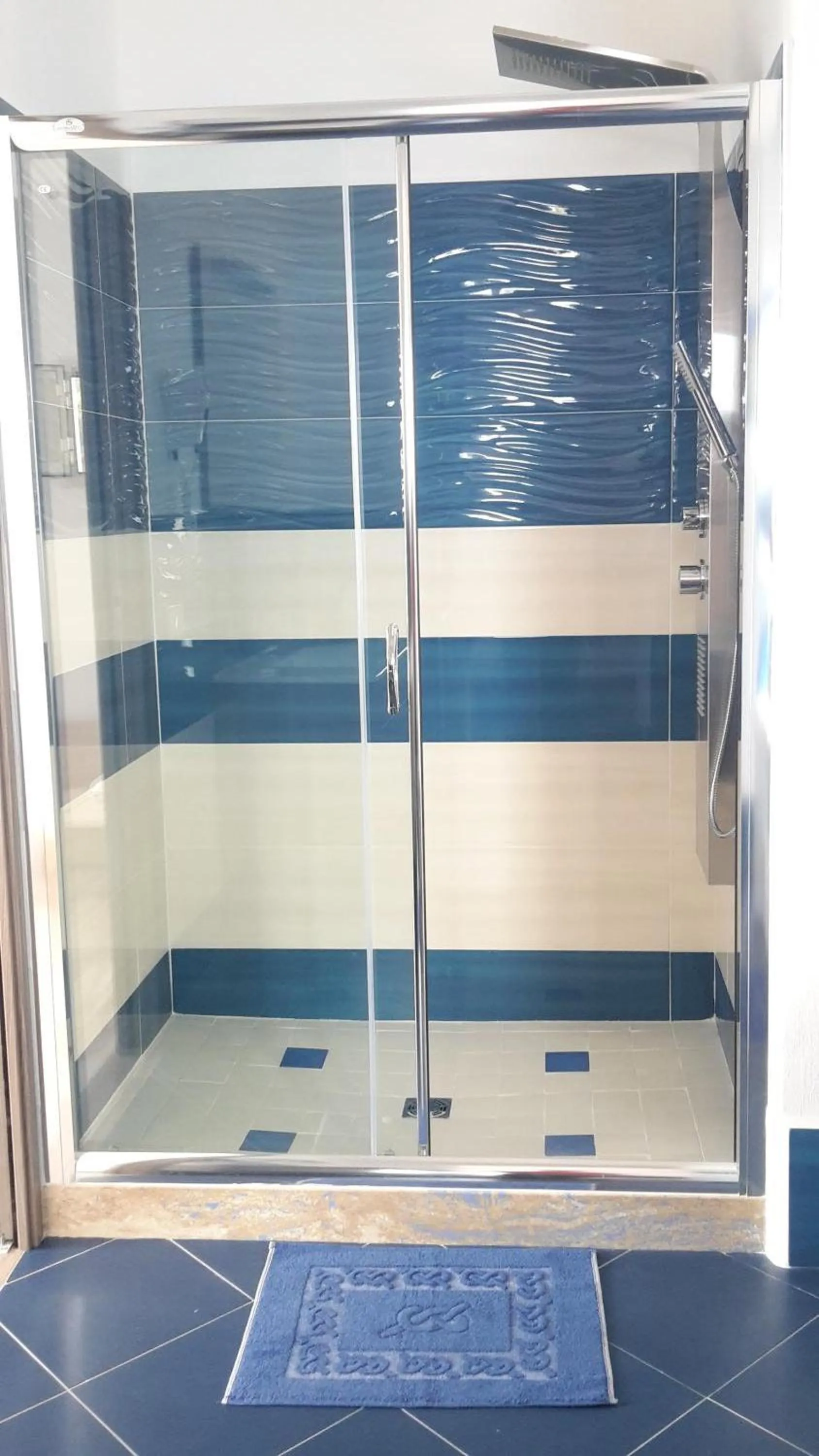 Shower in Sogni Nel Blu