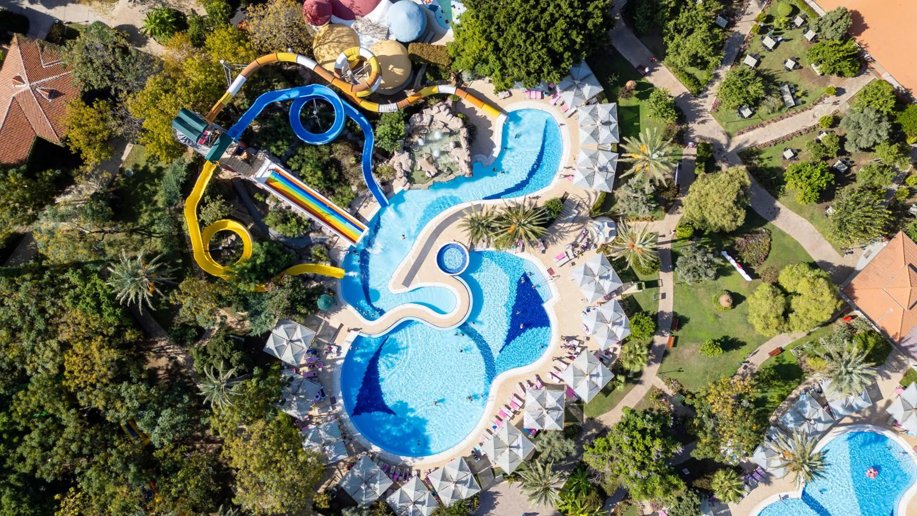 Pool view in Belconti Resort Hotel