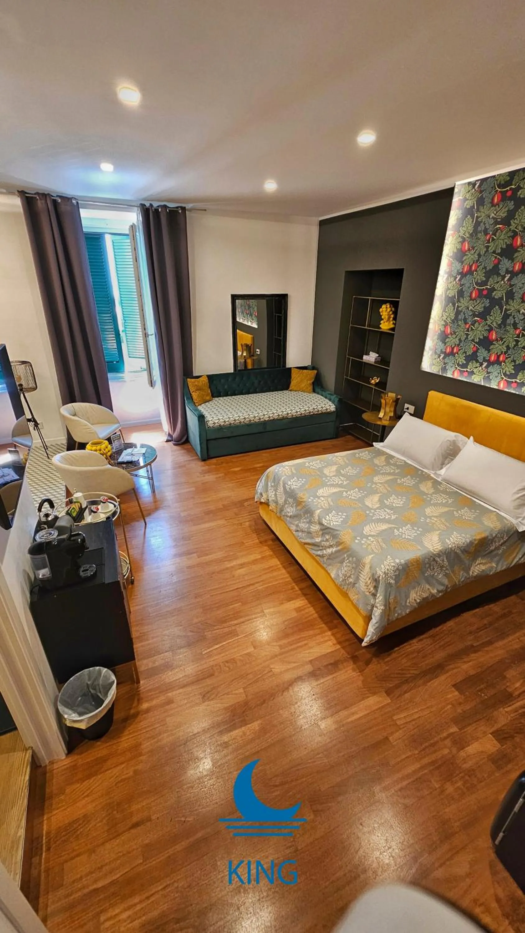 Photo of the whole room, Bed in MareLuna Rooms