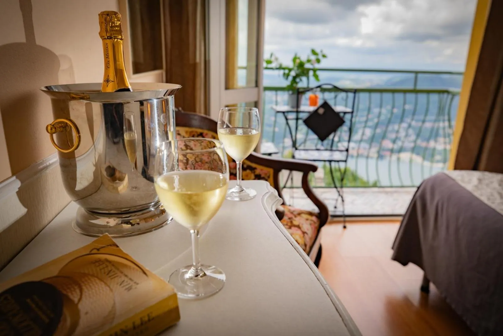 Balcony/Terrace in Hotel Vista Lago Como