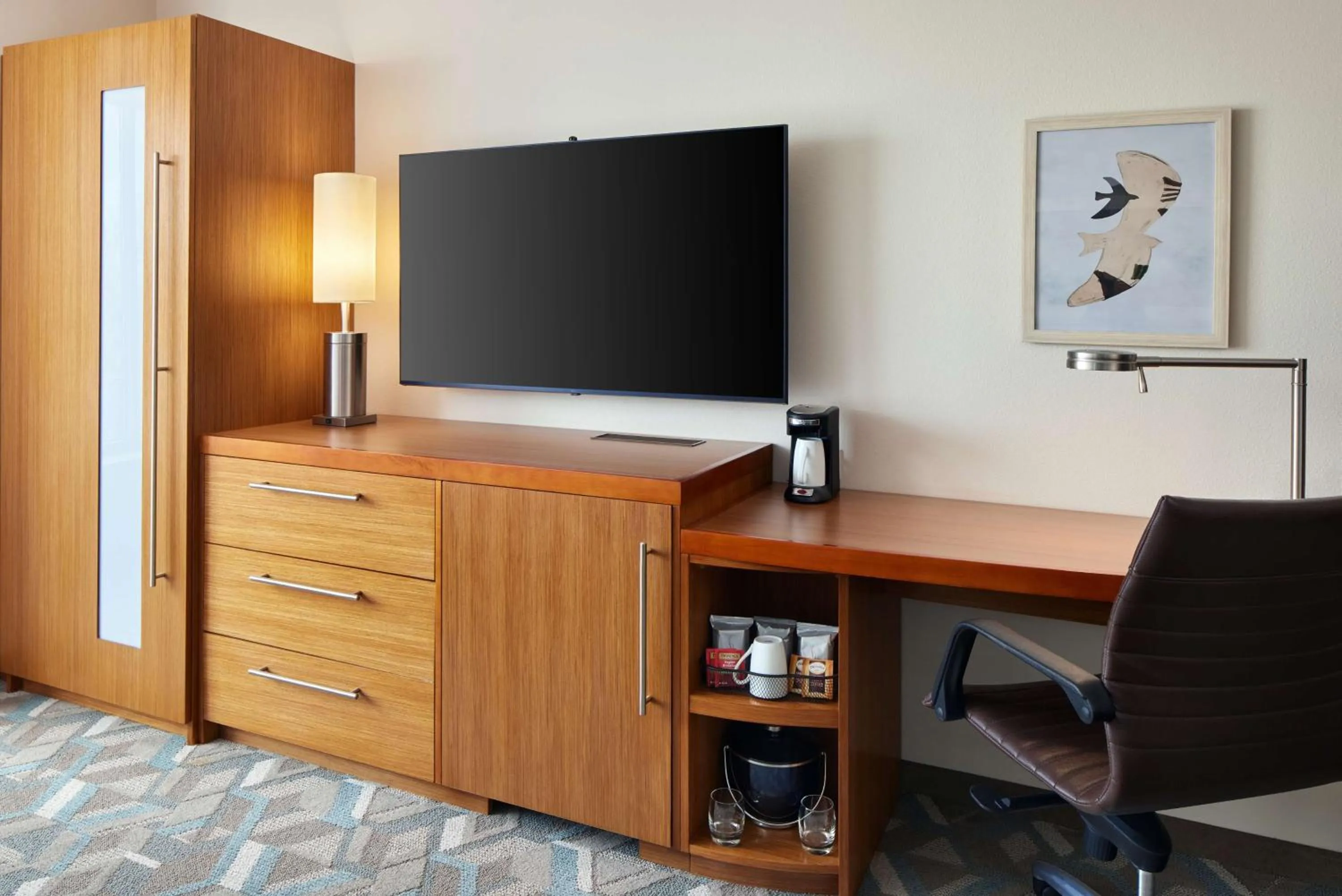 Bedroom in Hyatt Place Fredericksburg at Mary Washington