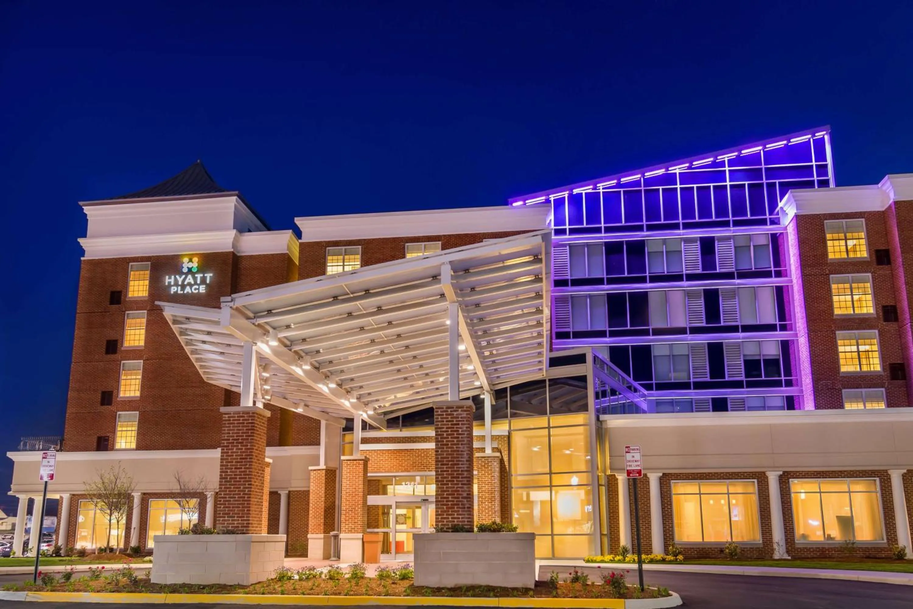 Property building in Hyatt Place Fredericksburg at Mary Washington