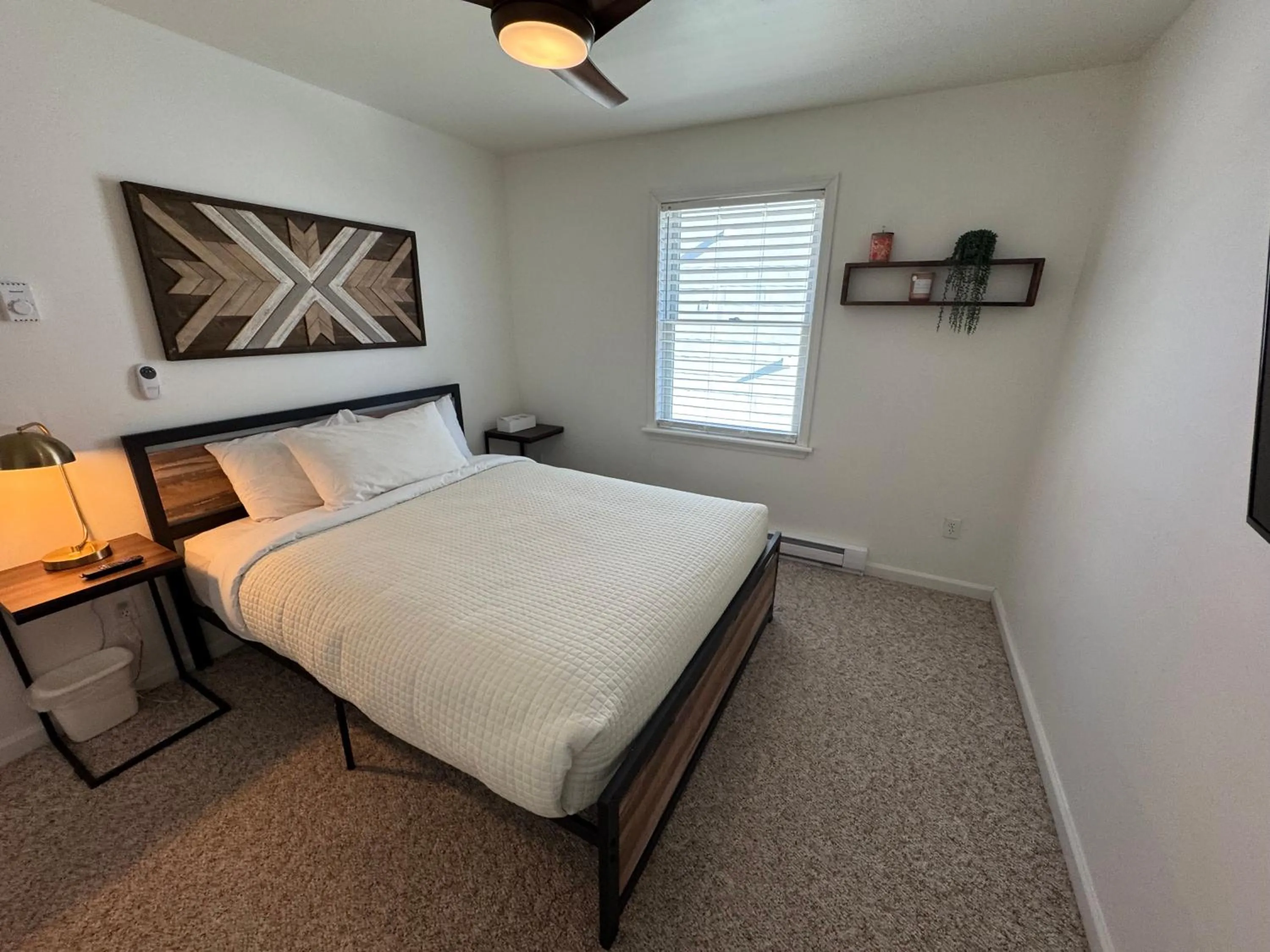 Bedroom, Bed in Central Lake Placid Mountain Views