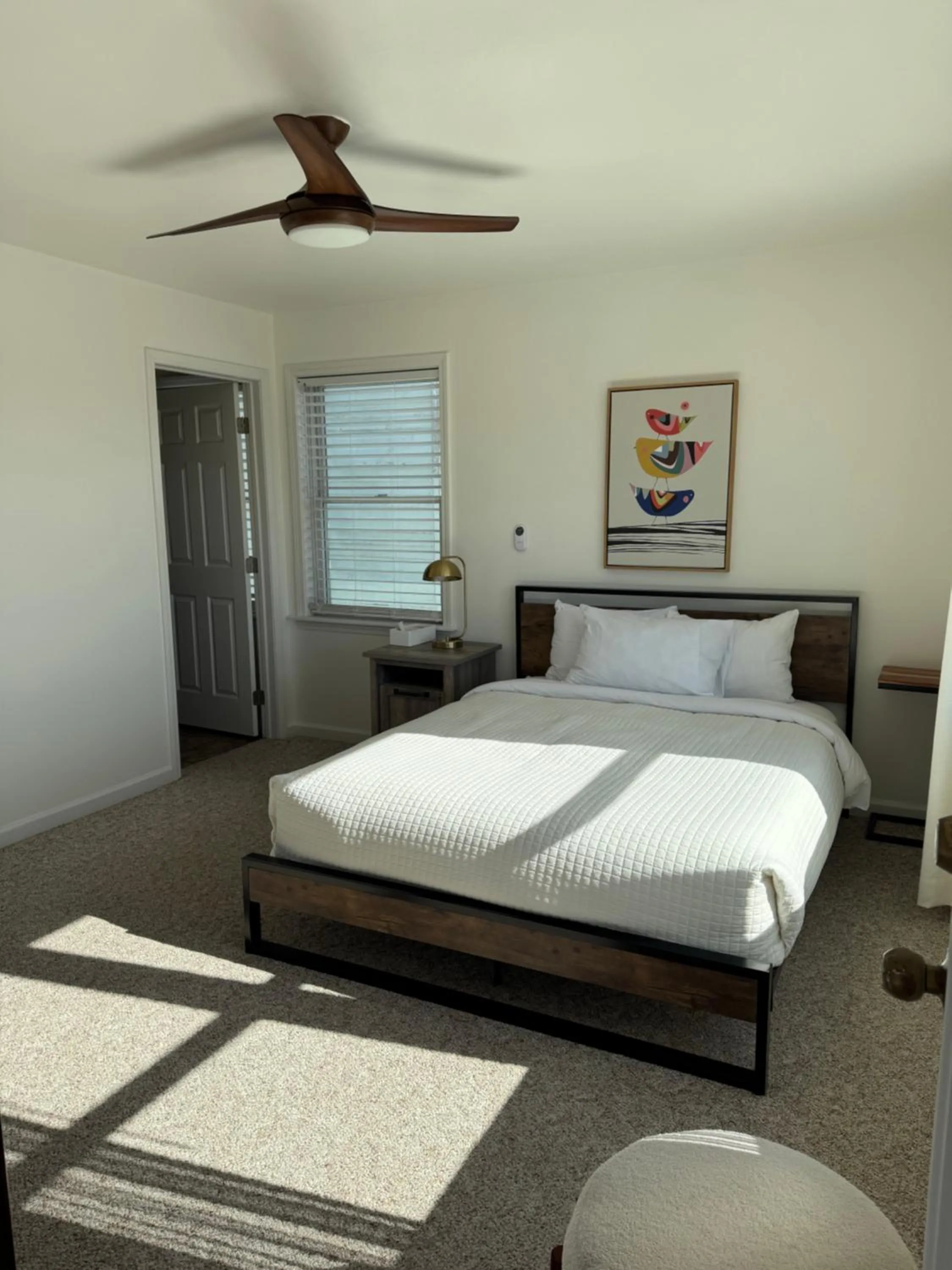Bed in Central Lake Placid Mountain Views