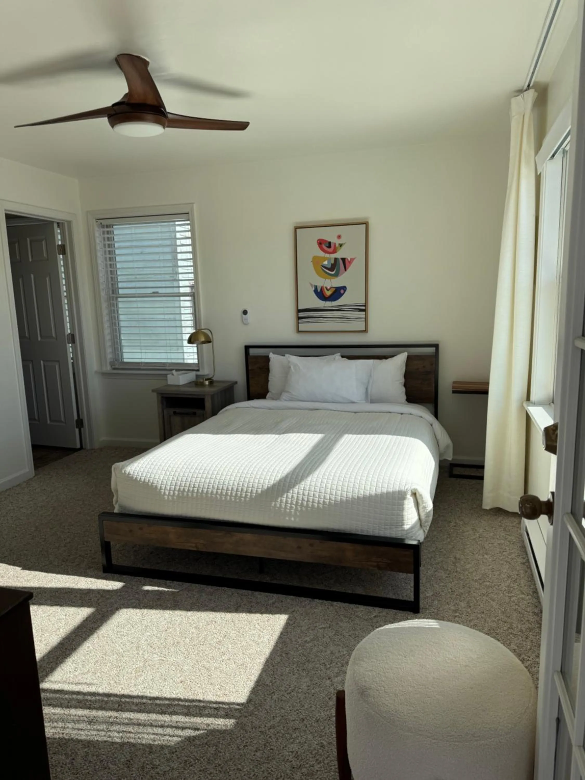 Bed in Central Lake Placid Mountain Views