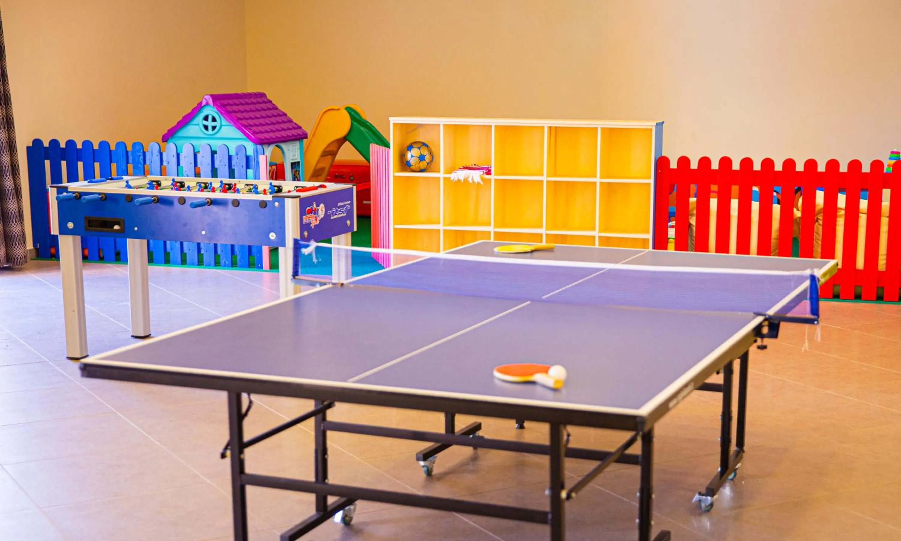 Game Room in Hotel Punta Nord Est