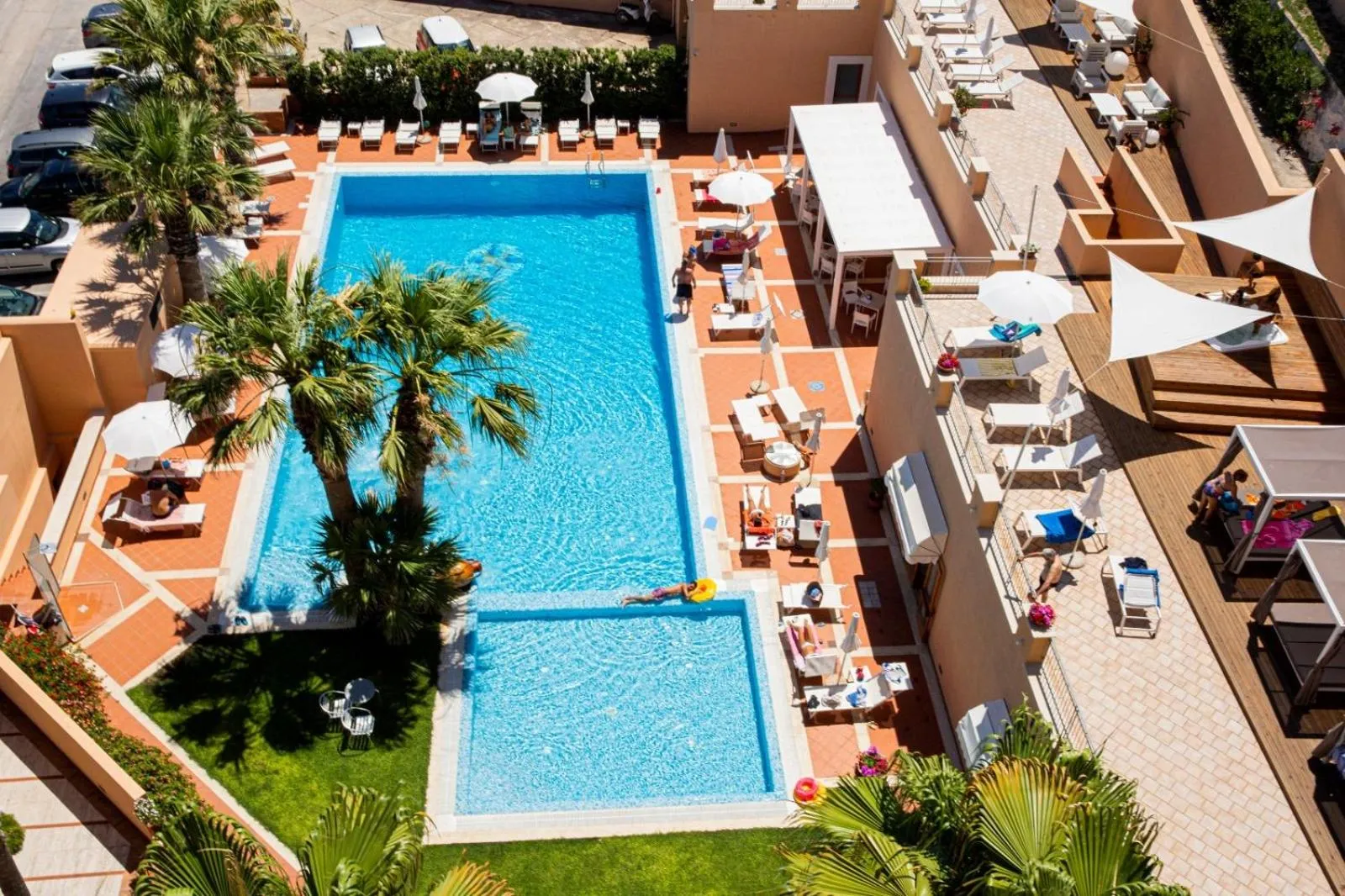 Pool view in Hotel Punta Nord Est
