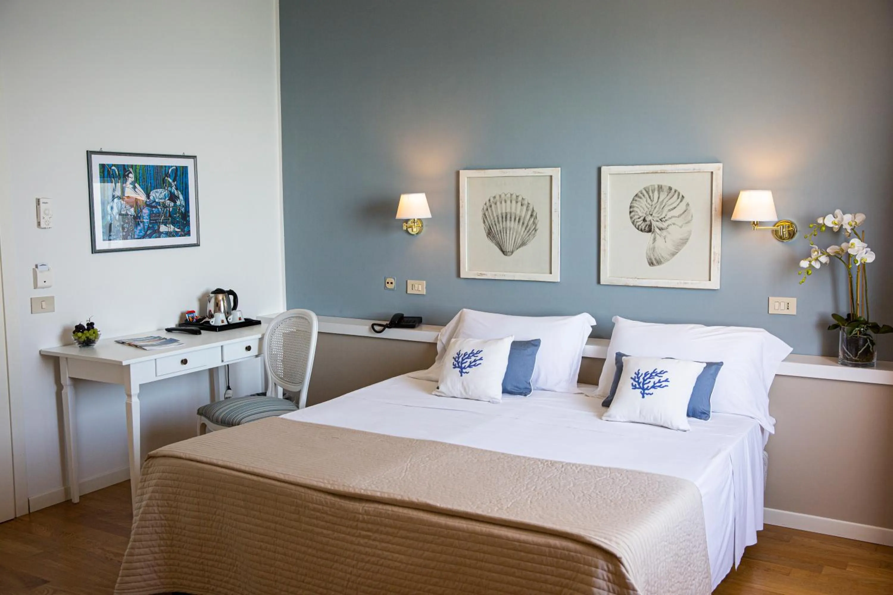 Other, Bed in Hotel Punta Nord Est